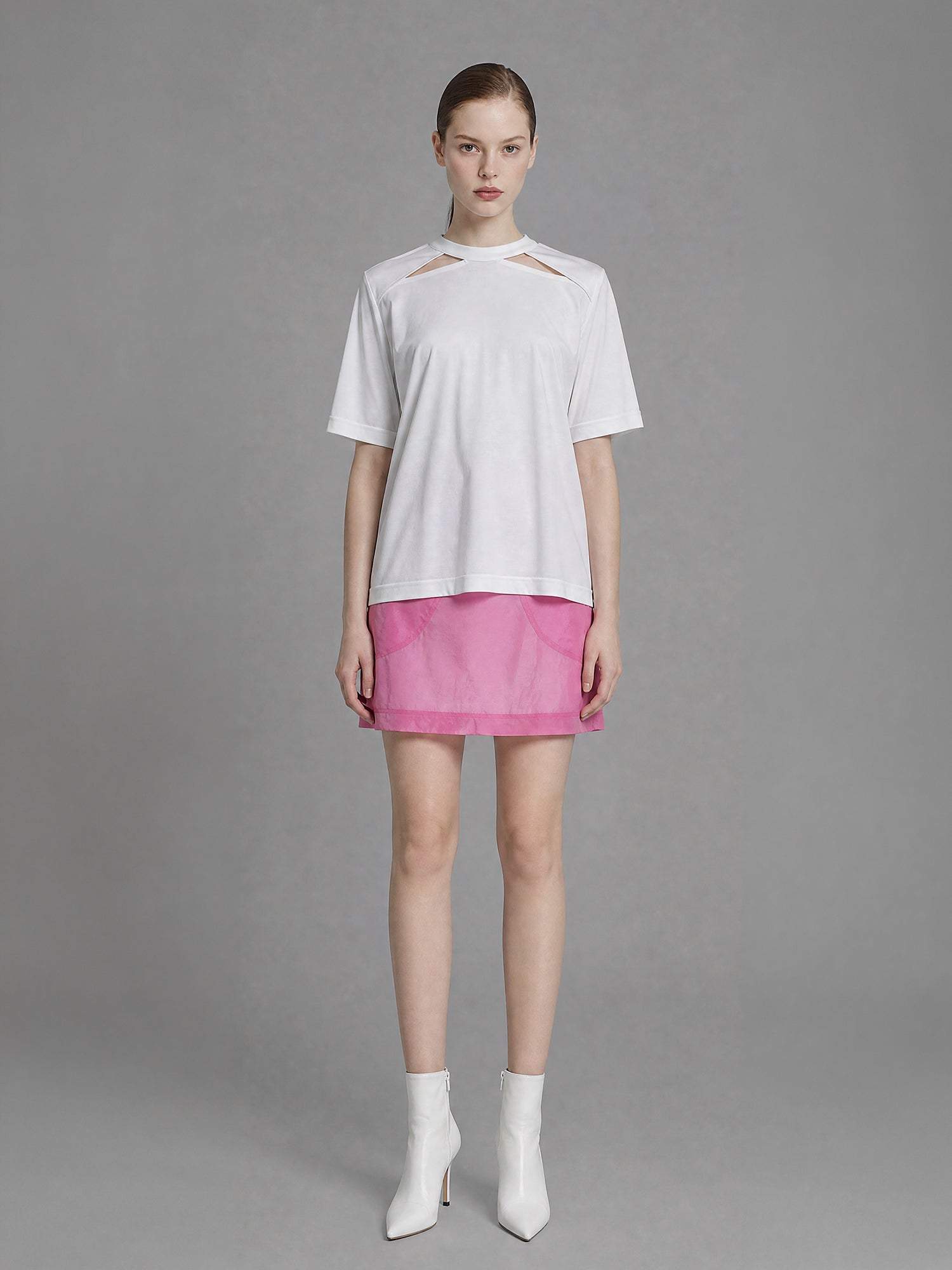 STARRY WHITE/COCOA BROWN FUTURISTIC SHORT-SLEEVE TEE