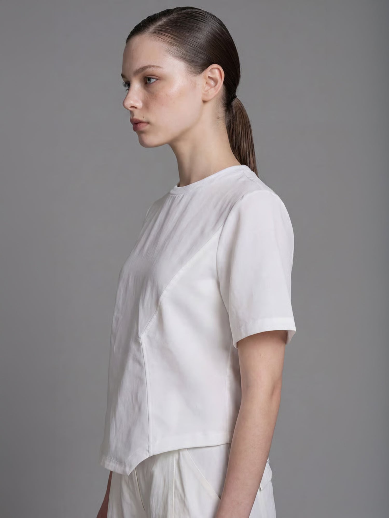 CLASSIC BLACK/STARLIGHT WHITE ORGANZA LINEN PANEL TOP