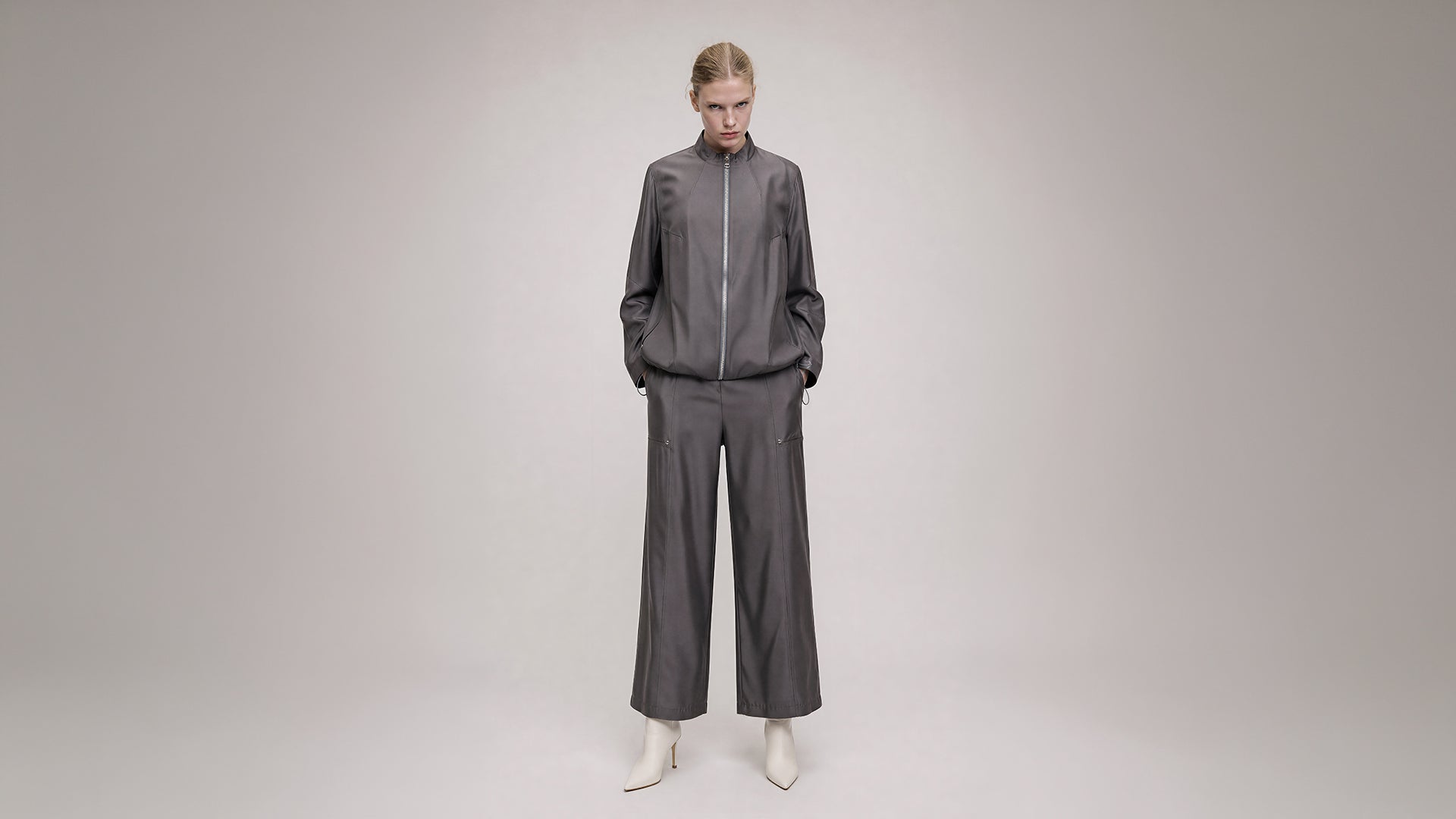 MIDNIGHT BLUE / COOL ROCK GREY FUTURISTIC TWILL CASUAL JACKET