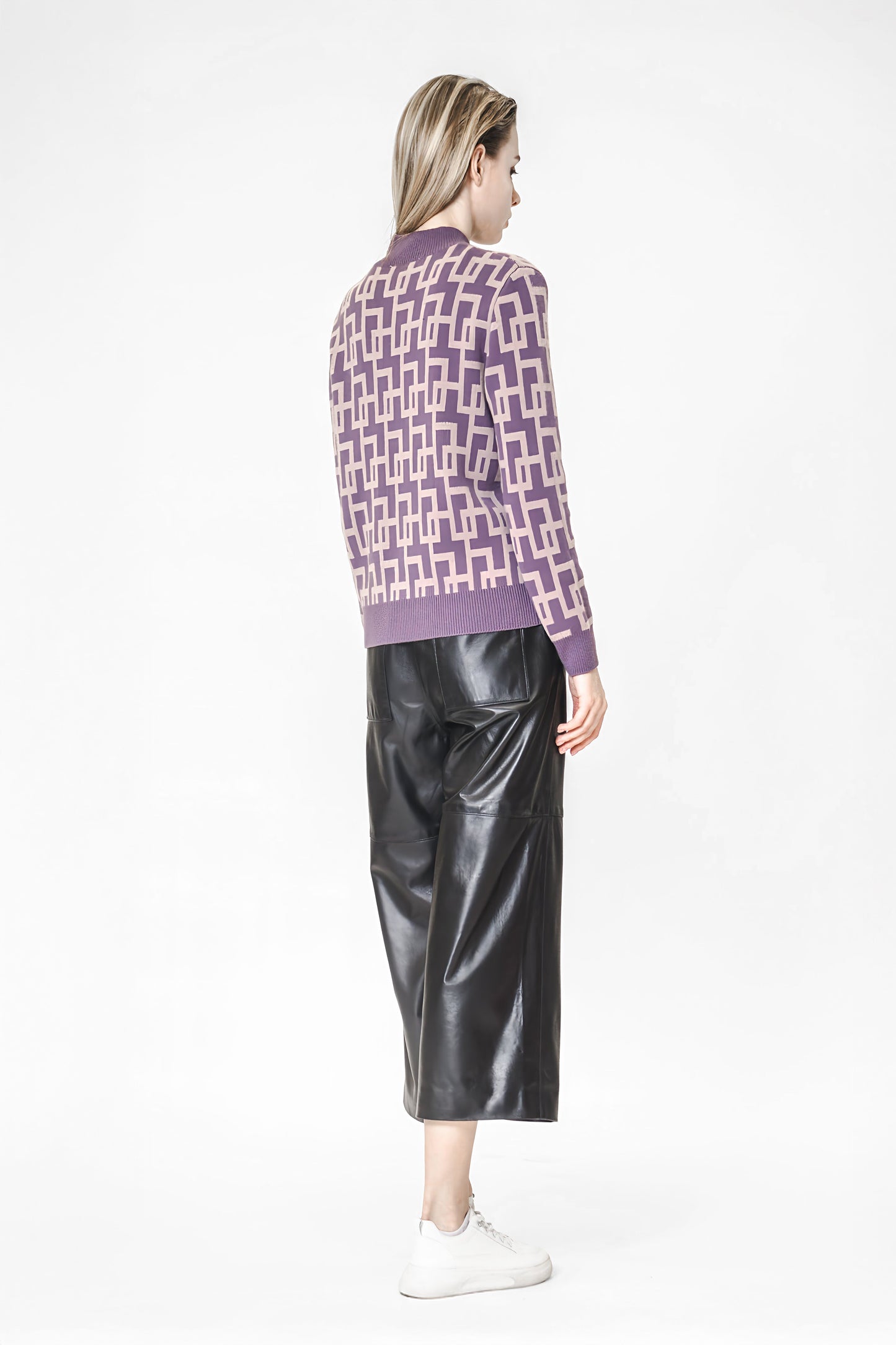 
                  
                    LOTUS PURPLE PATTERNED ROUND-NECK SWEATER
                  
                