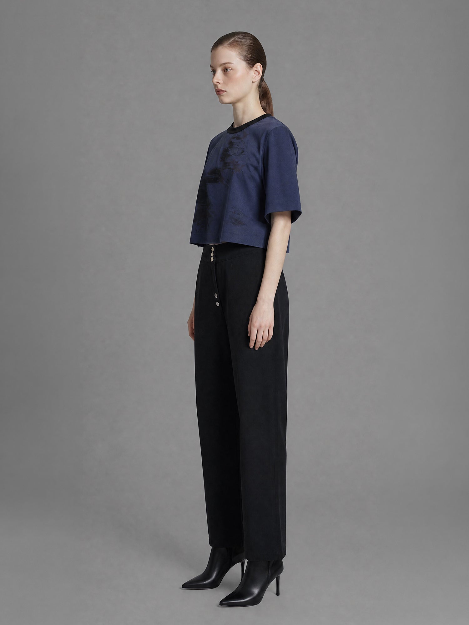 COOL SILVER GREY / CLASSIC BLACK CASUAL TROUSERS