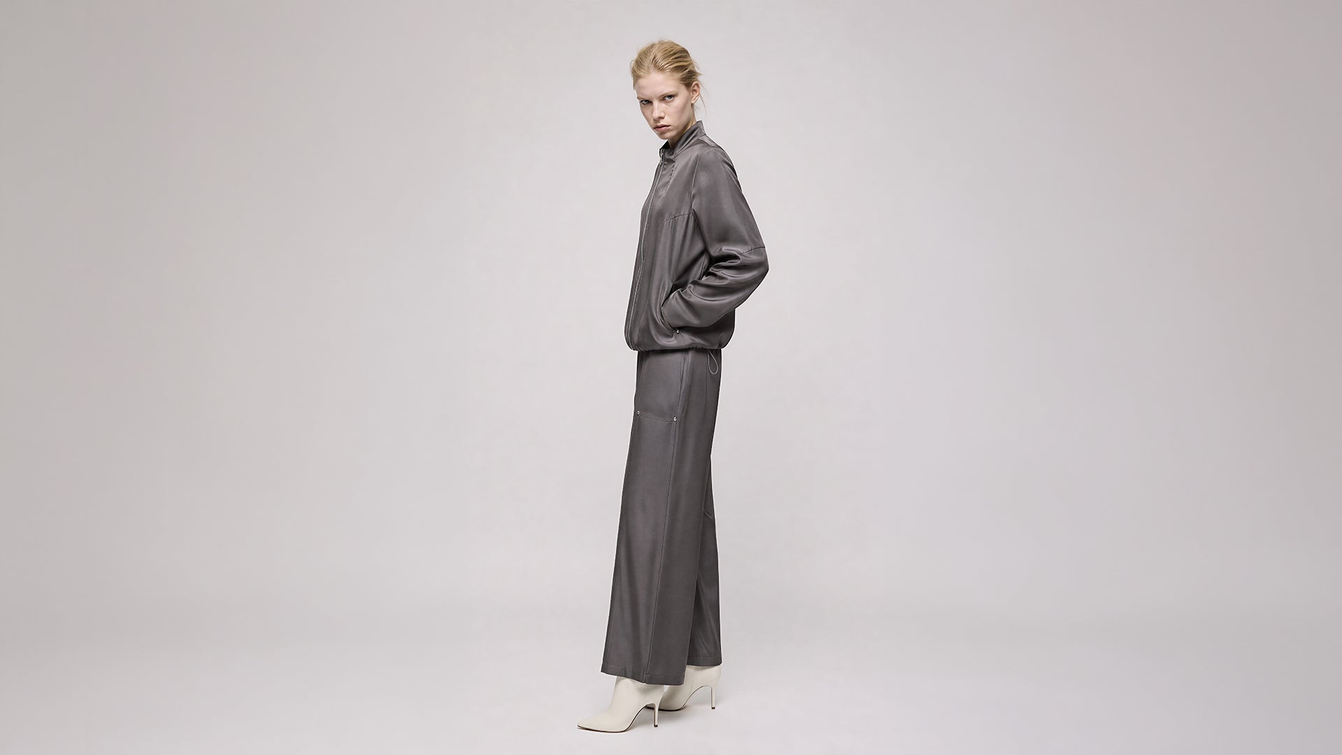 MIDNIGHT BLUE / COOL ROCK GREY FUTURISTIC TWILL CASUAL JACKET