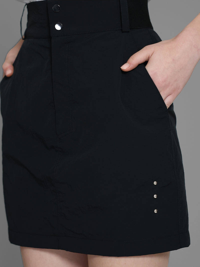 CLASSIC BLACK / STARRY WHITE TRENCH-STYLE STATEMENT MINI SKIRT