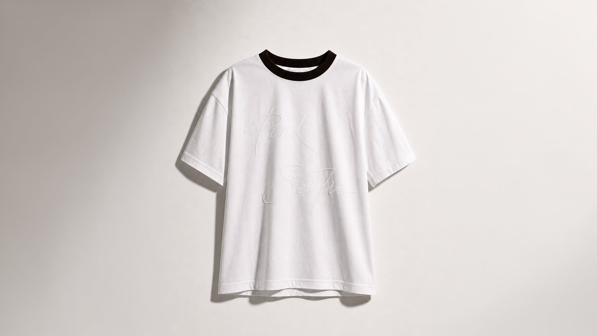 CLASSIC BLACK / STARLIGHT WHITE MESH CROPPED T-SHIRT