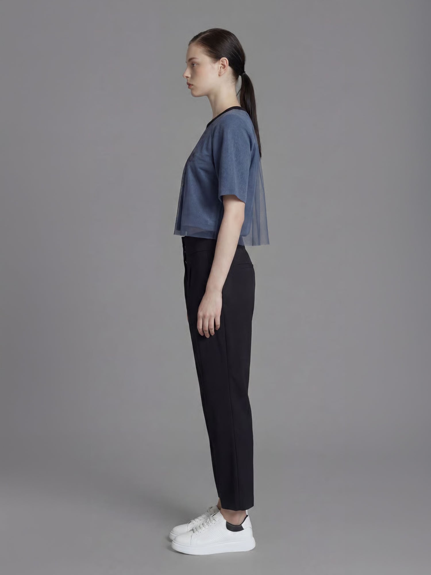COOL BLACK/SMOKY GRAY SHEER MESH PRINT TOP