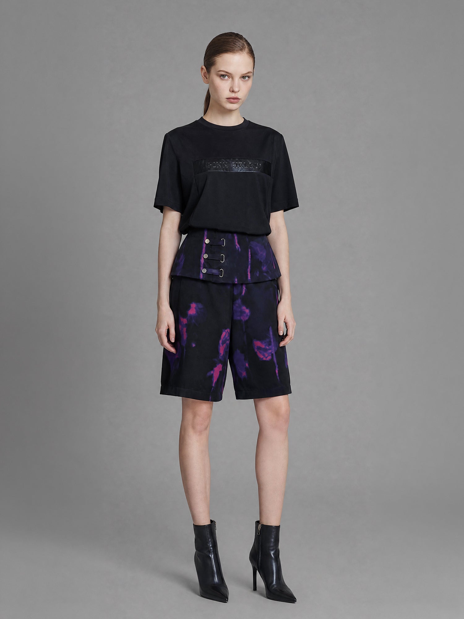 CLASSIC BLACK FLORAL PRINT SATEEN BERMUDA SHORTS