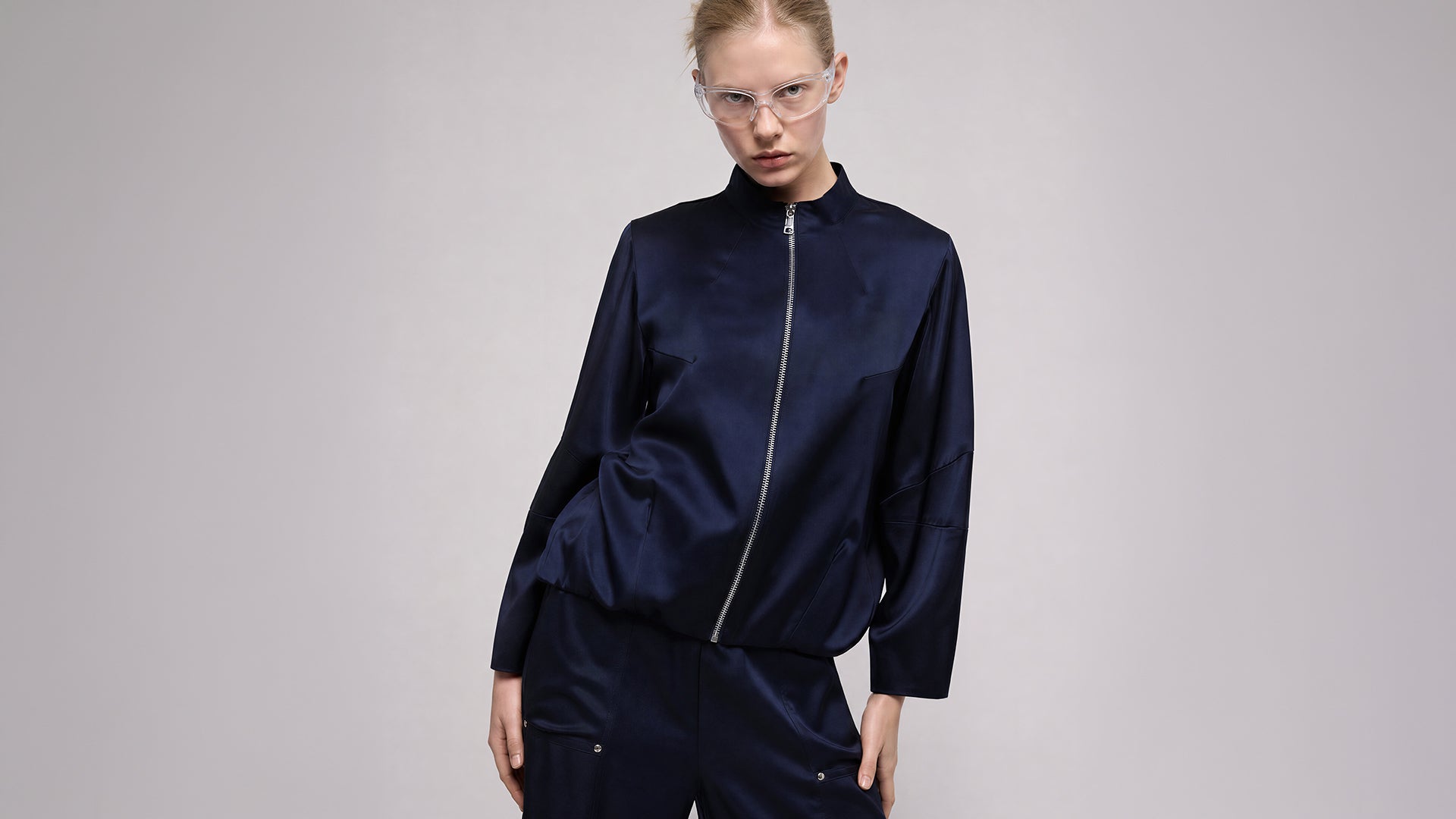 MIDNIGHT BLUE / COOL ROCK GREY FUTURISTIC TWILL CASUAL JACKET