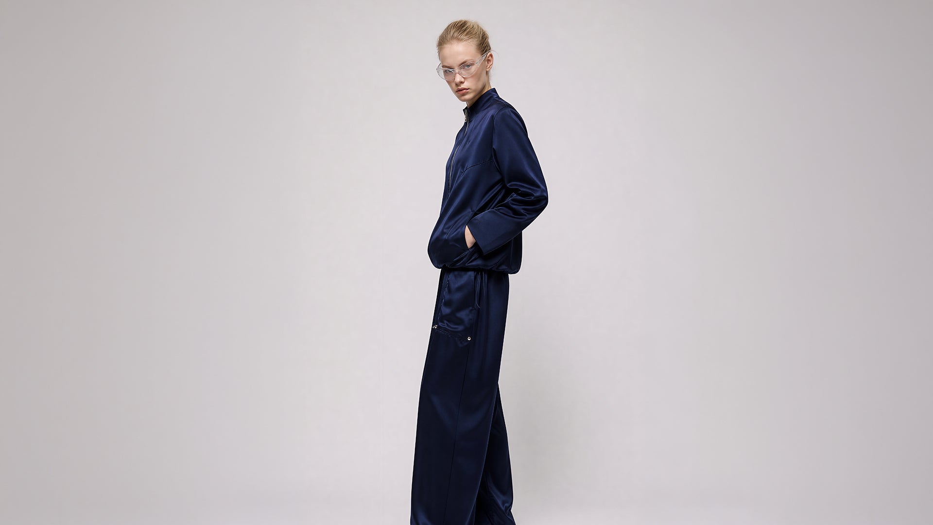 MIDNIGHT BLUE / COOL ROCK GREY FUTURISTIC TWILL CASUAL JACKET