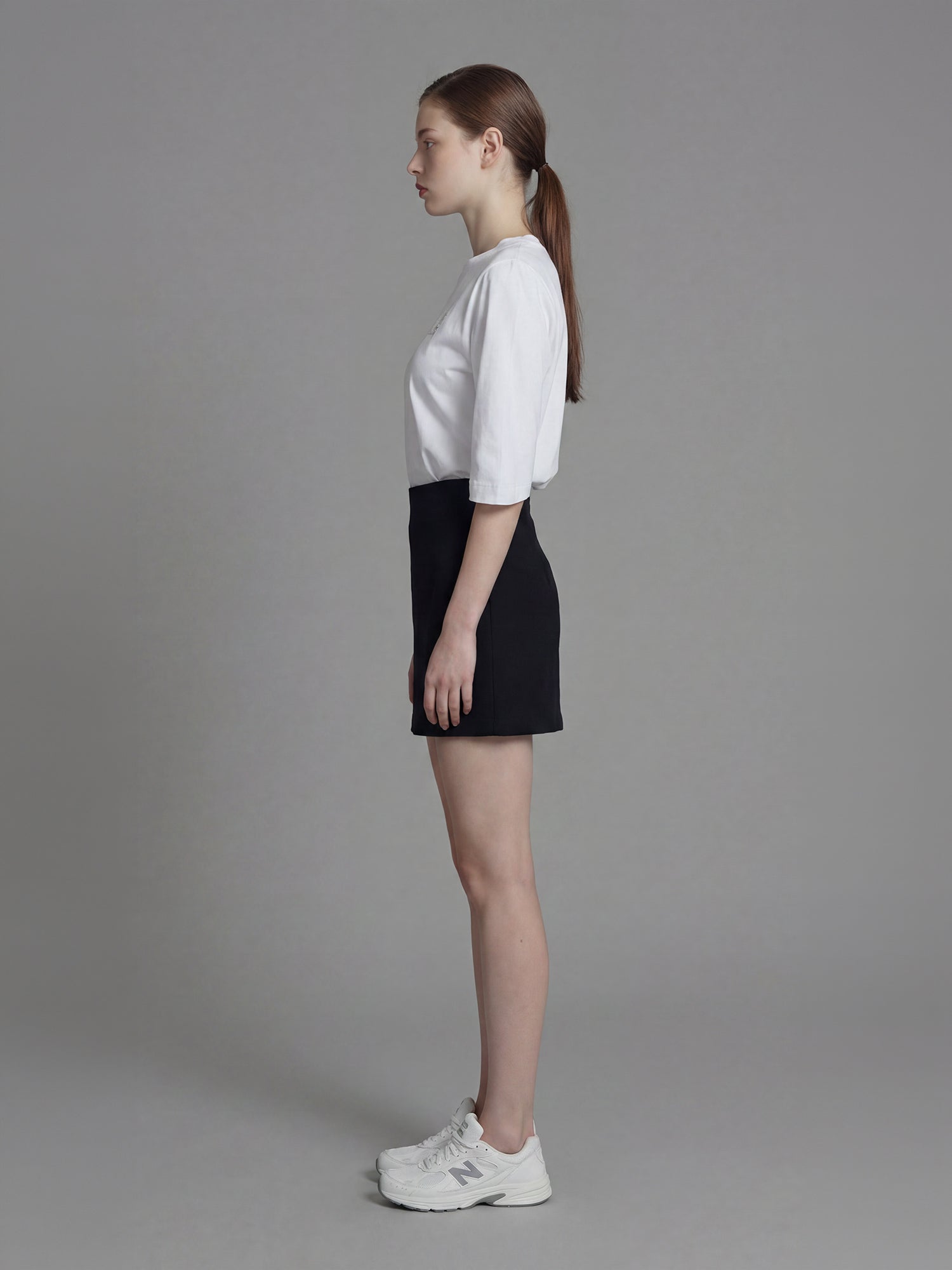 CLASSIC BLACK / STARRY WHITE TRENCH-STYLE STATEMENT MINI SKIRT