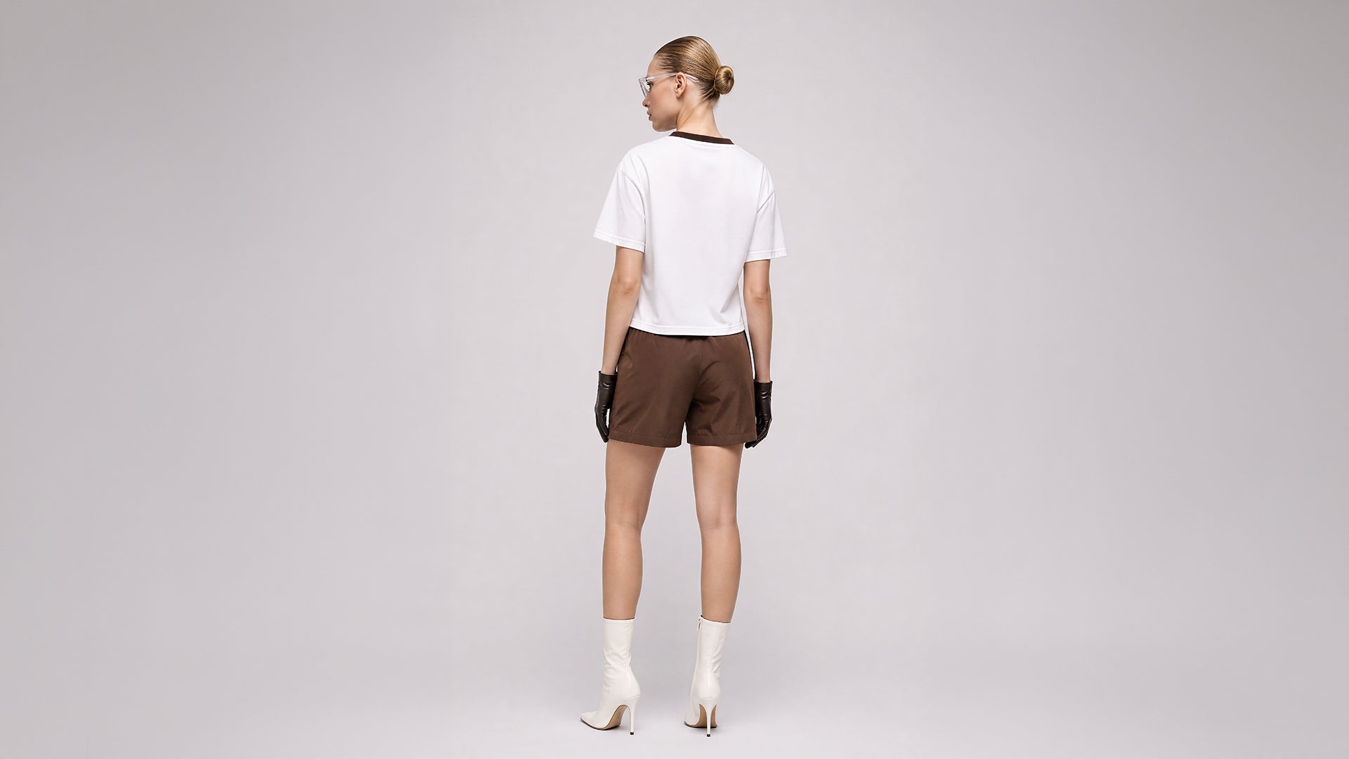 CLASSIC BLACK / STARLIGHT WHITE MESH CROPPED T-SHIRT