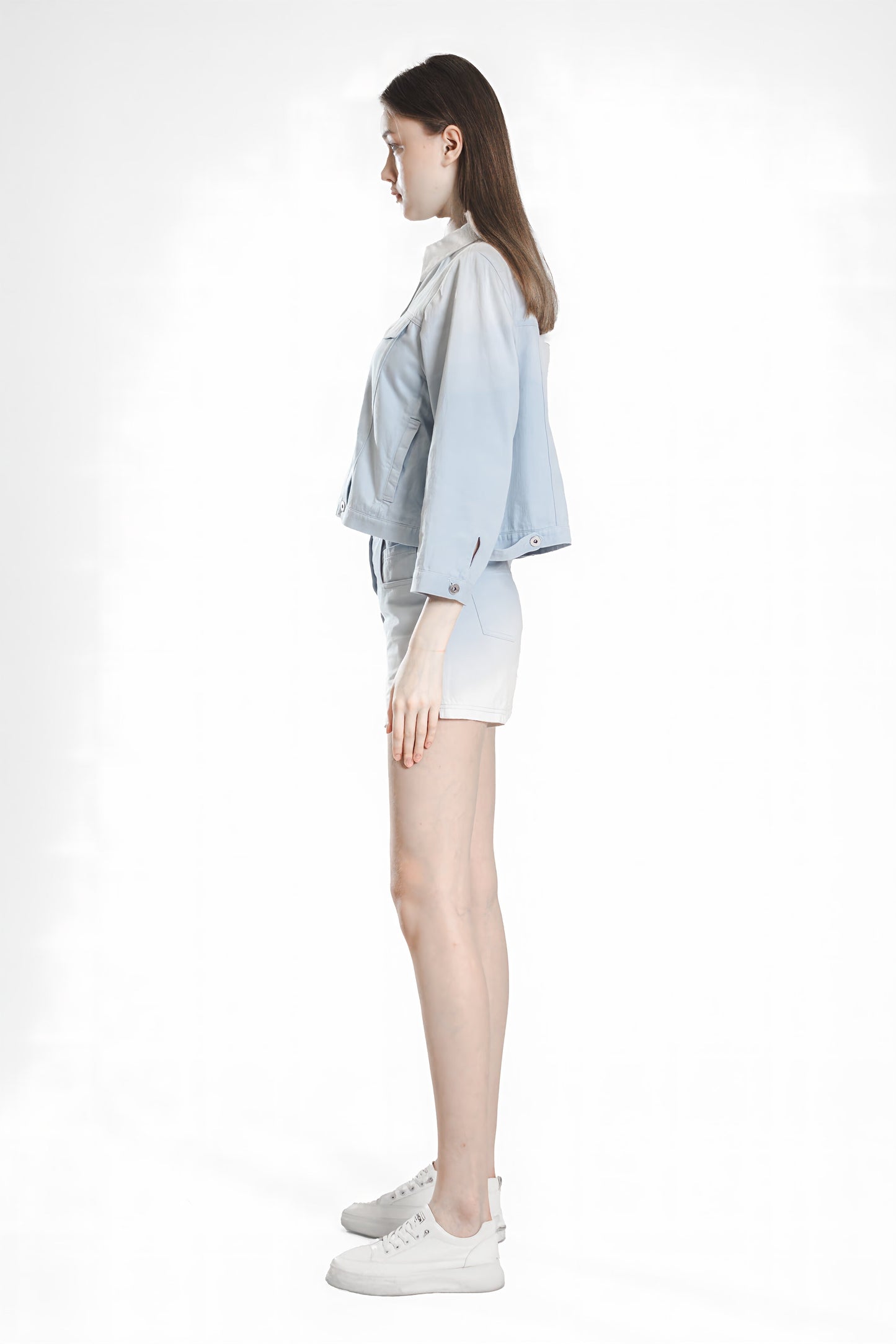 
                  
                    EXTRAORDINARY PINK/ICE BLUE LIGHT SLIM-FIT DENIM SHORTS
                  
                