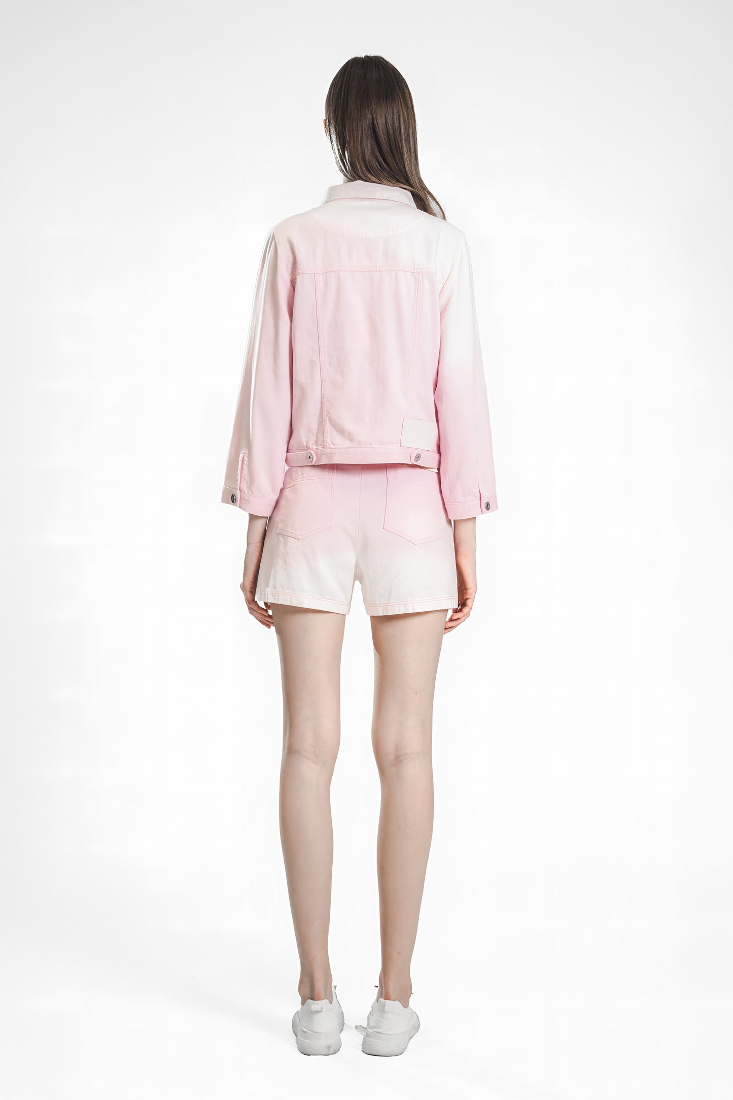 
                  
                    EXTRAORDINARY PINK/ICE BLUE LIGHT SLIM-FIT DENIM SHORTS
                  
                