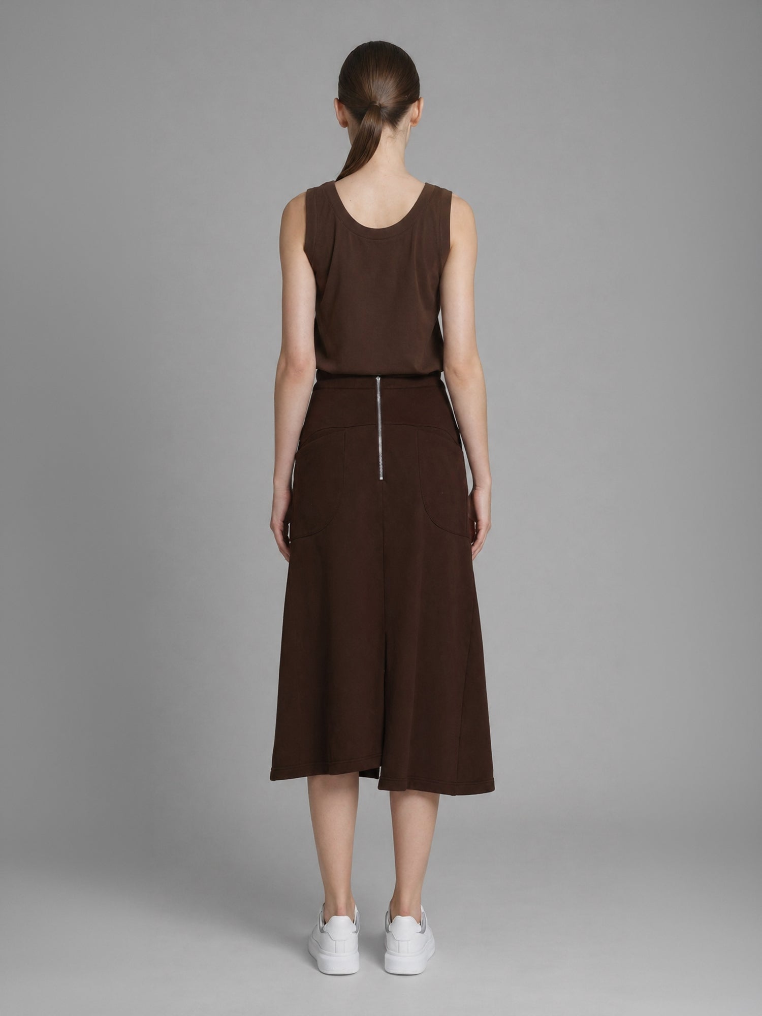 COOL MIST GREY / WARM TAUPE SWEATSHIRT CASUAL MIDI SKIRT