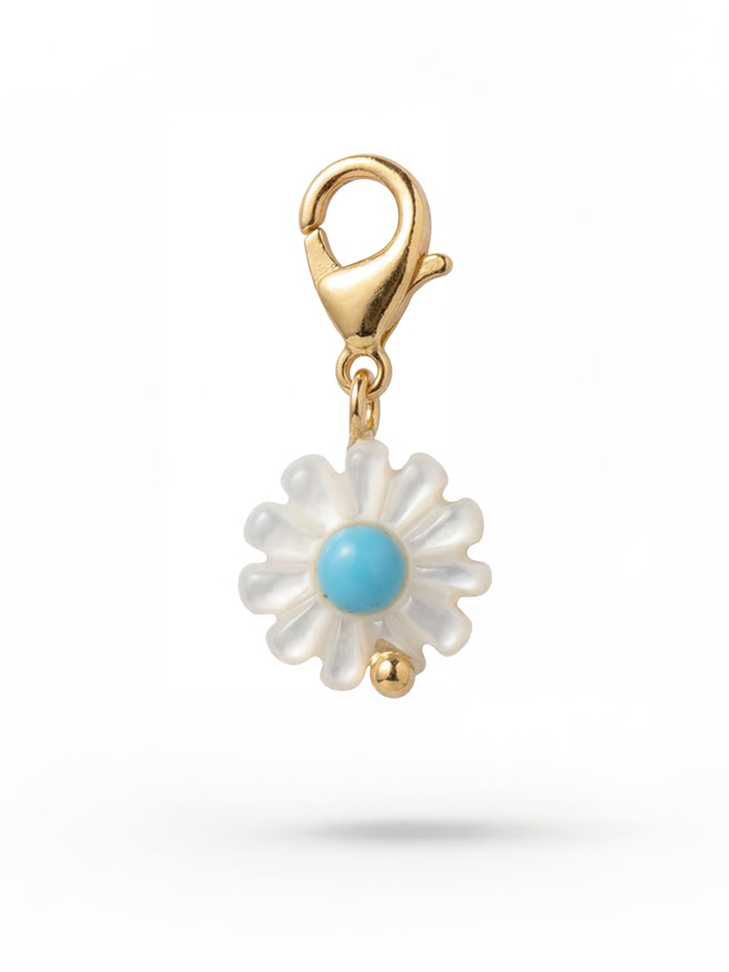 MISS DAISY PENDANT