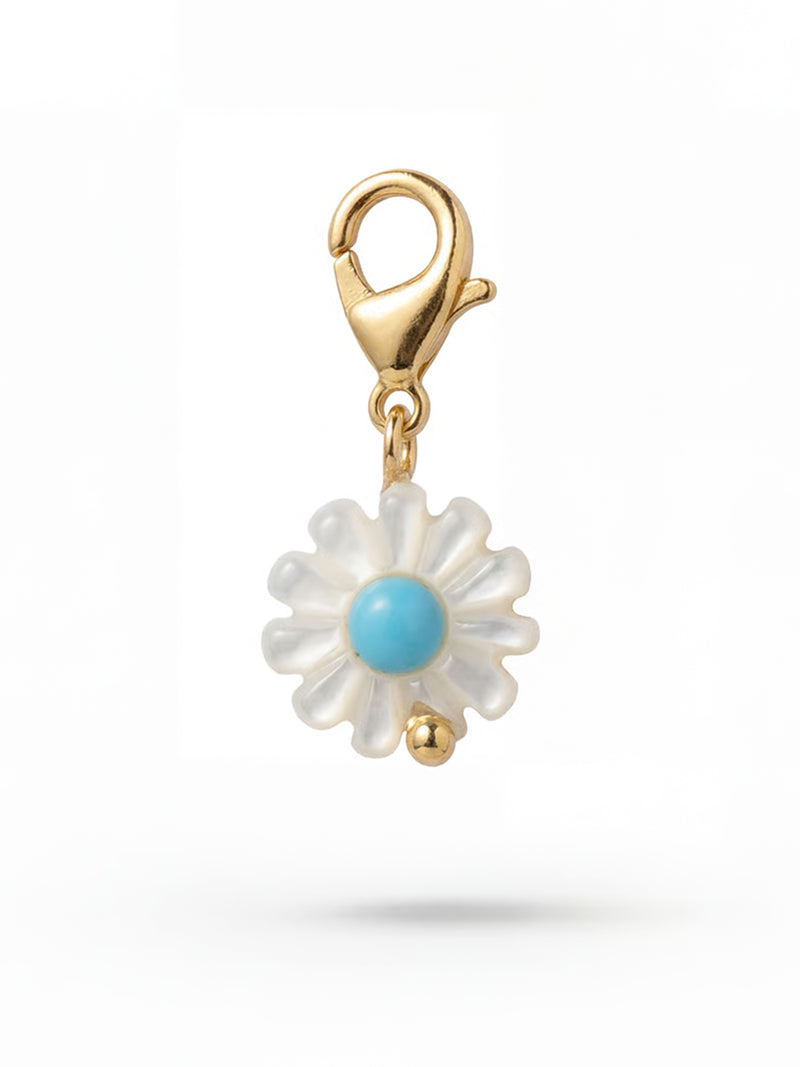 MISS DAISY PENDANT