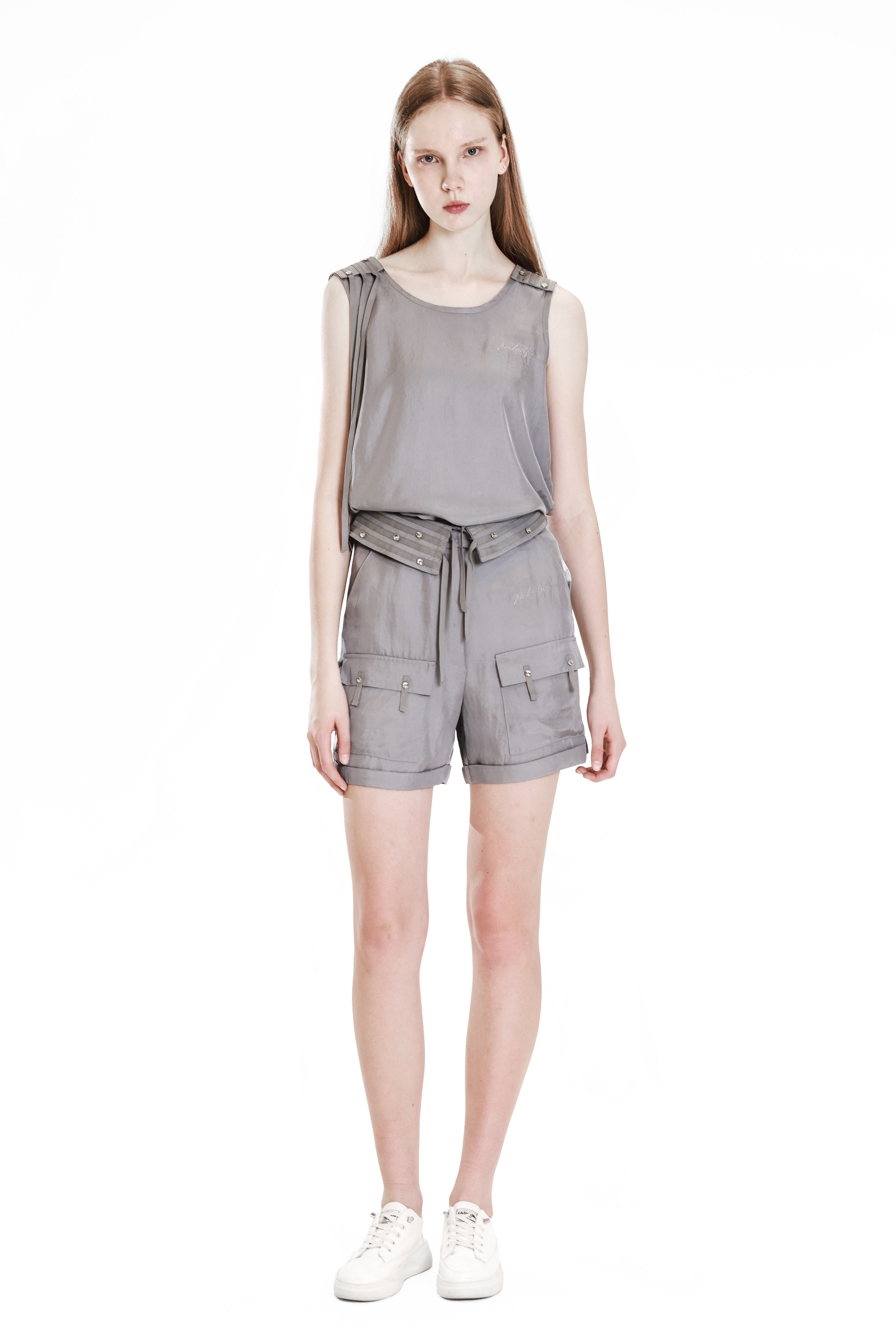 GRAY TRENCH-STYLE LINEN BLEND FLAP CASUAL SHORTS