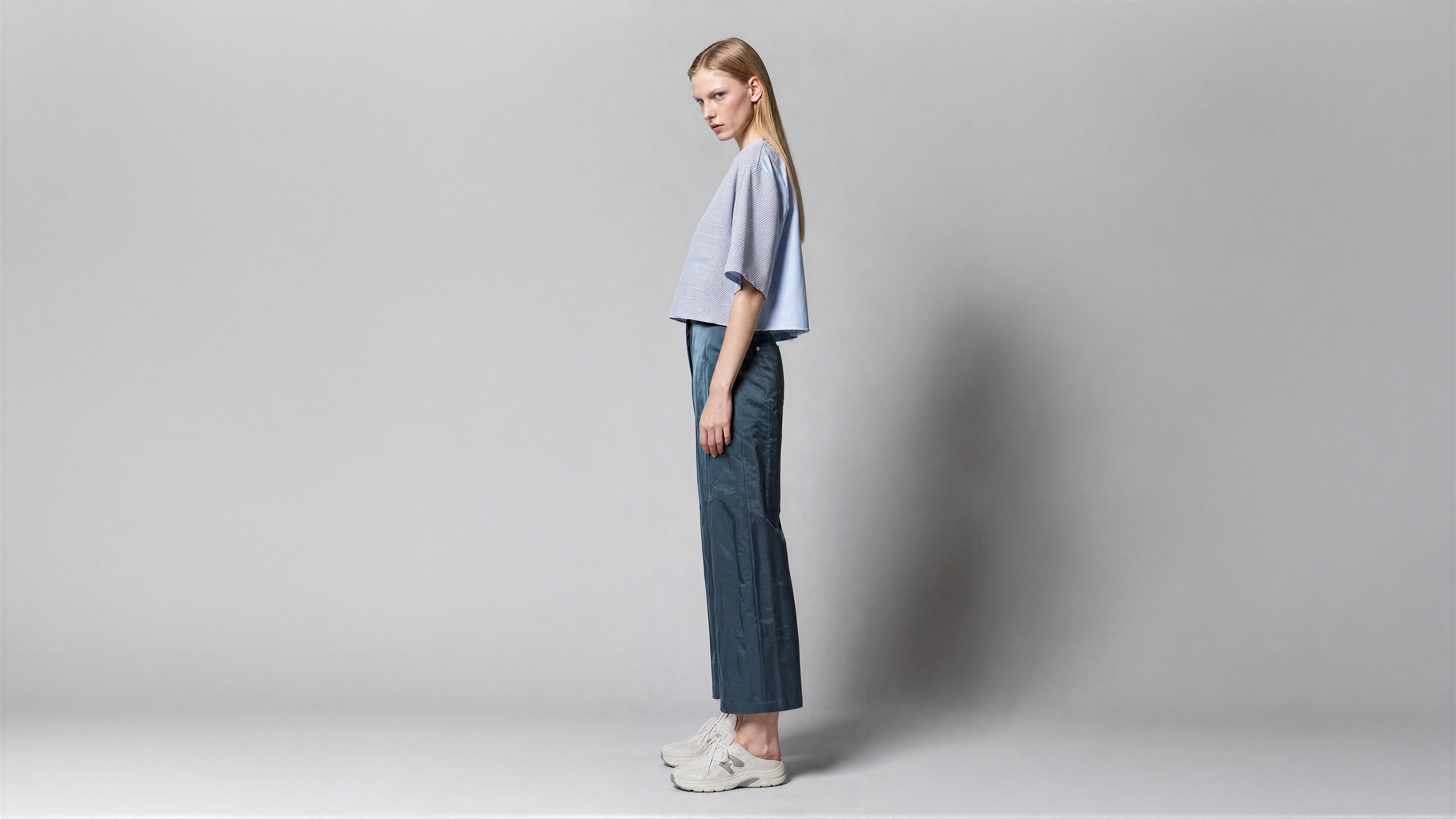 ICE BLUE / STARLIGHT PINK WOOL-BLEND TOP