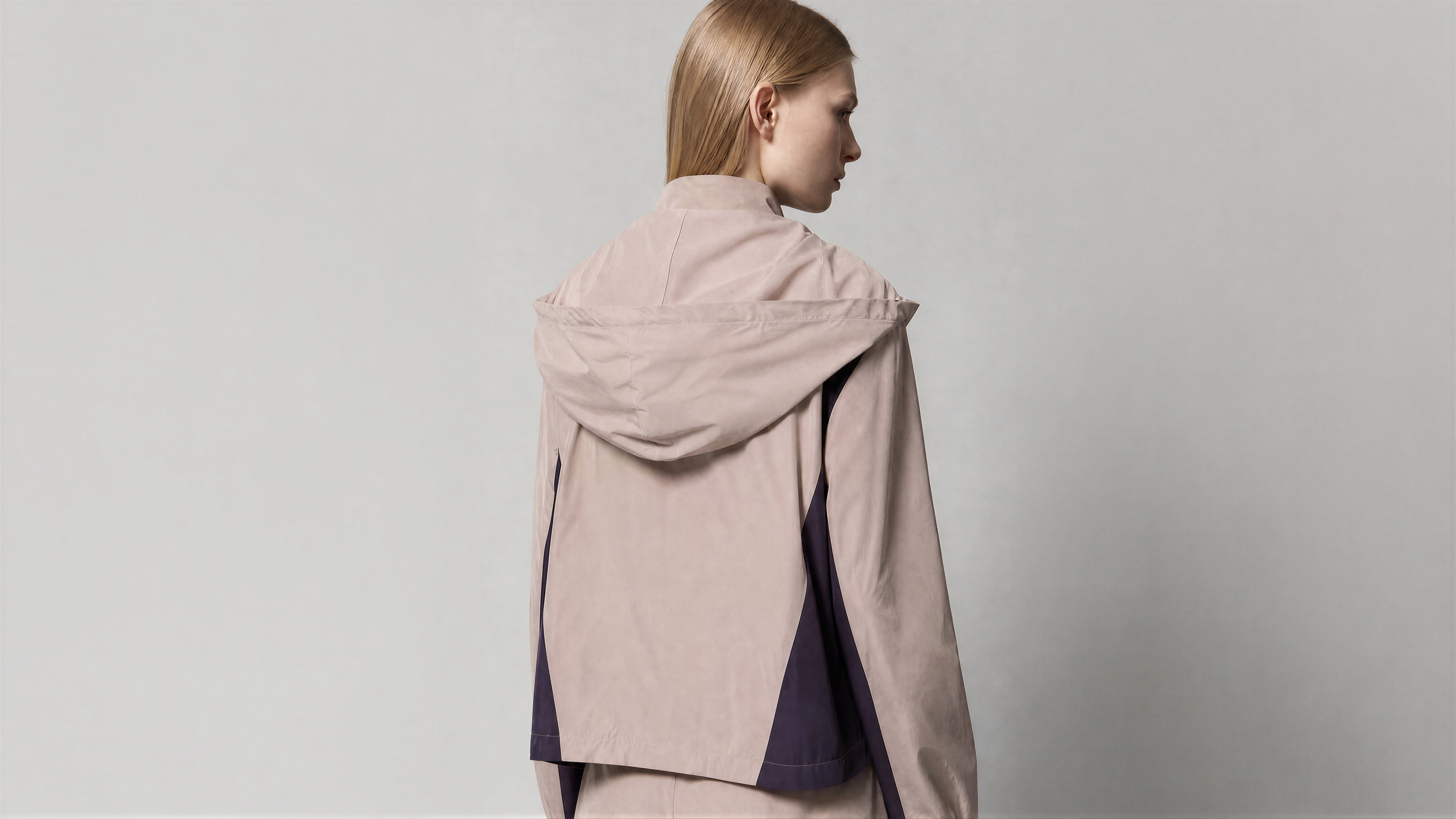EARTH BROWN / CLASSIC BLACK / SOFT ALMOND PINK CASUAL HOODED JACKET