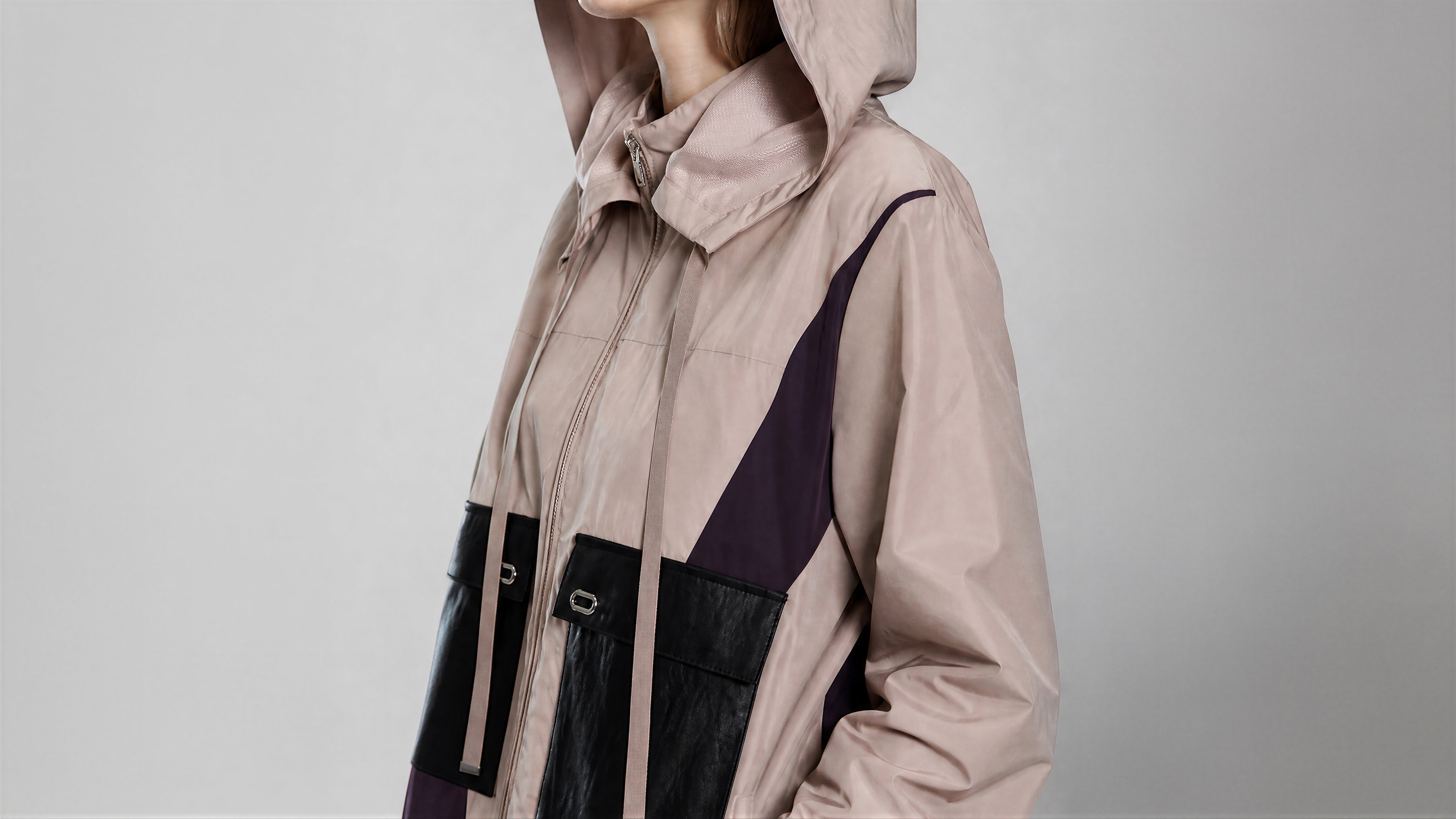 EARTH BROWN / CLASSIC BLACK / SOFT ALMOND PINK CASUAL HOODED JACKET