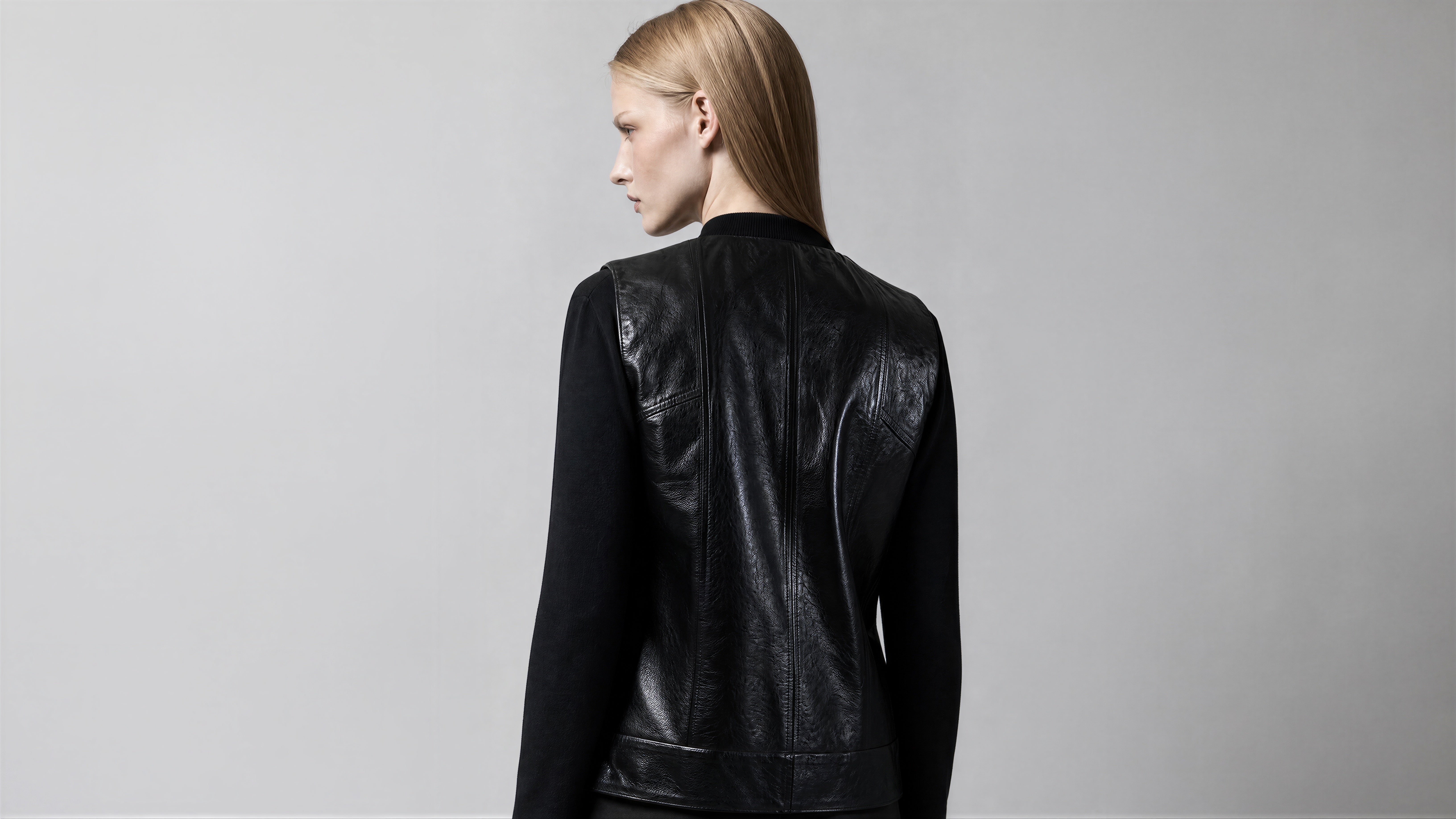 CLASSIC BLACK / DARK CHOCOLATE BROWN LEATHER VEST