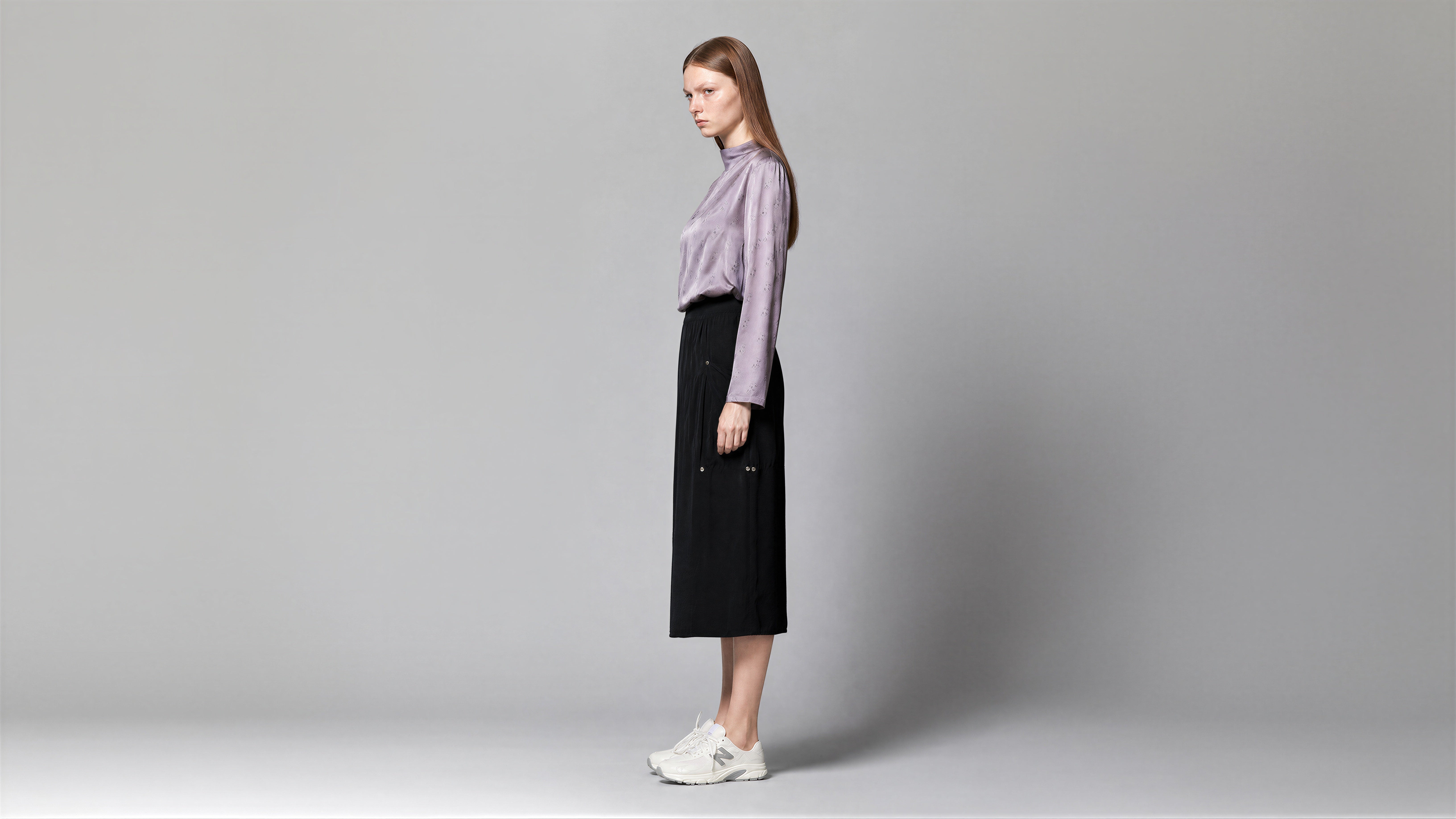 MIDNIGHT BLACK / AMBER BROWN TWILL SATIN CASUAL MAXI SKIRT