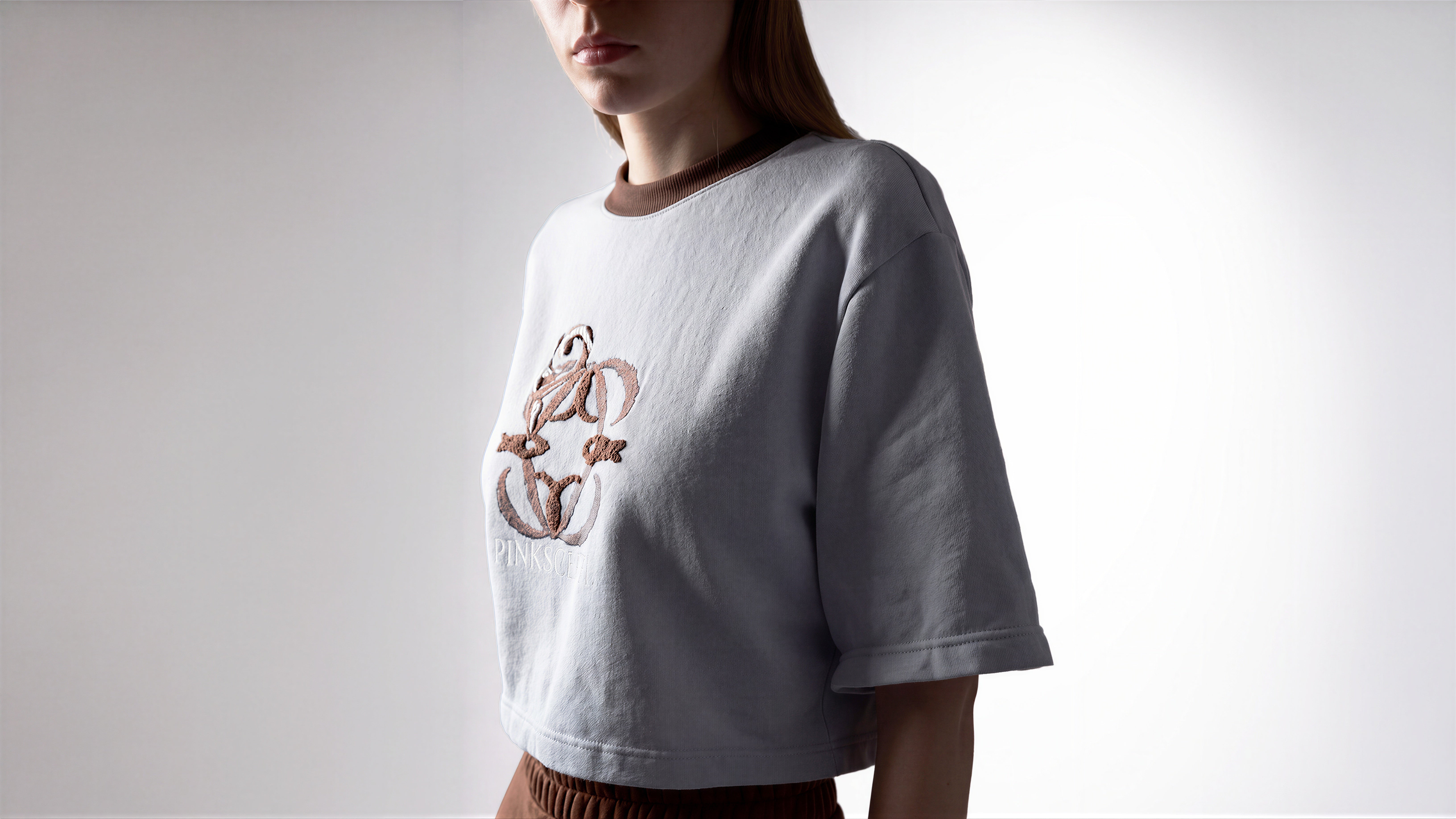 COOL MIST GREY / COOL GREY BLUE CROPPED SHORT-SLEEVE TOP