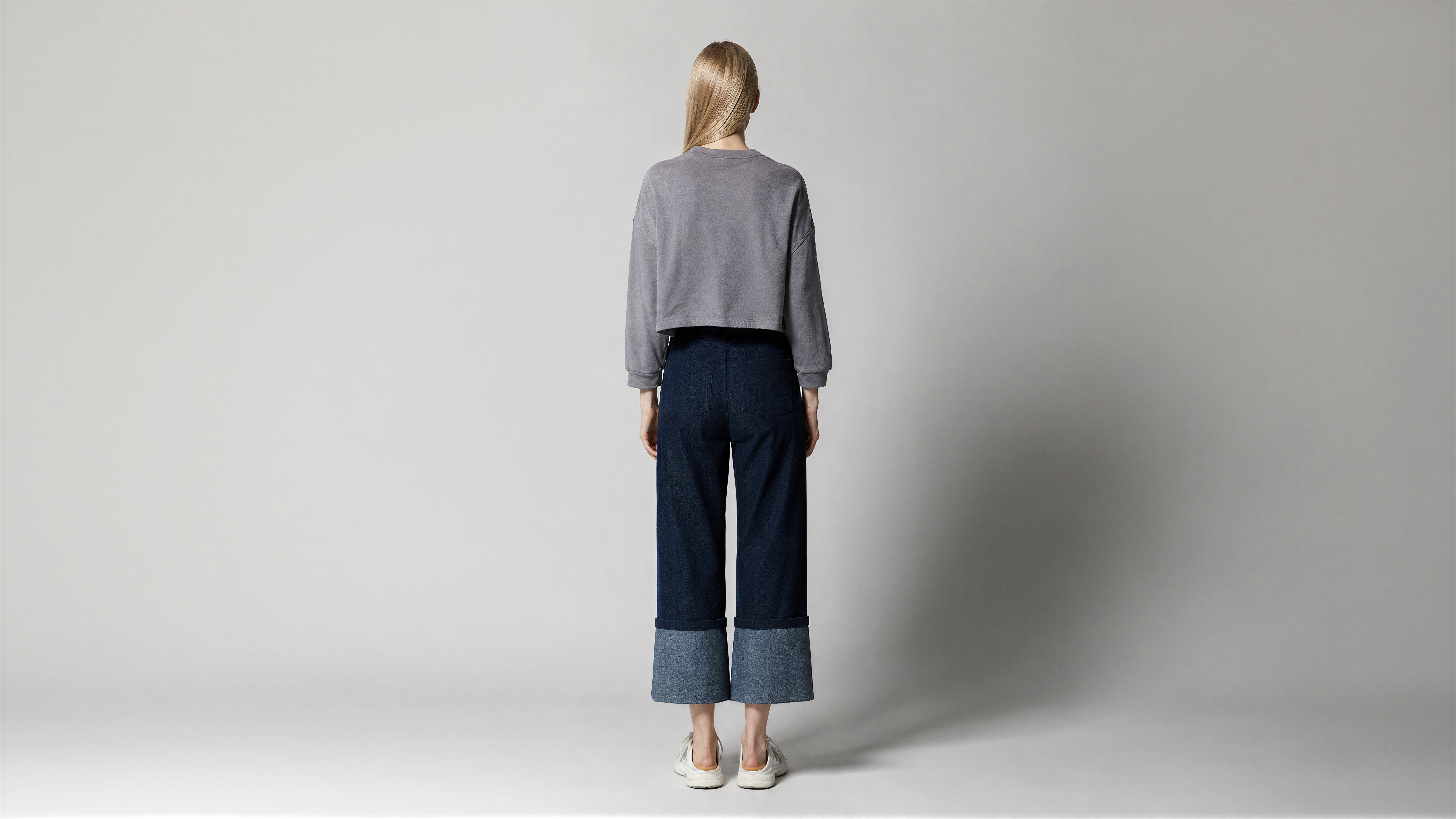 COOL STONE GREY / NAVY BLUE CROPPED BUTTON-FRONT CARDIGAN JACKET