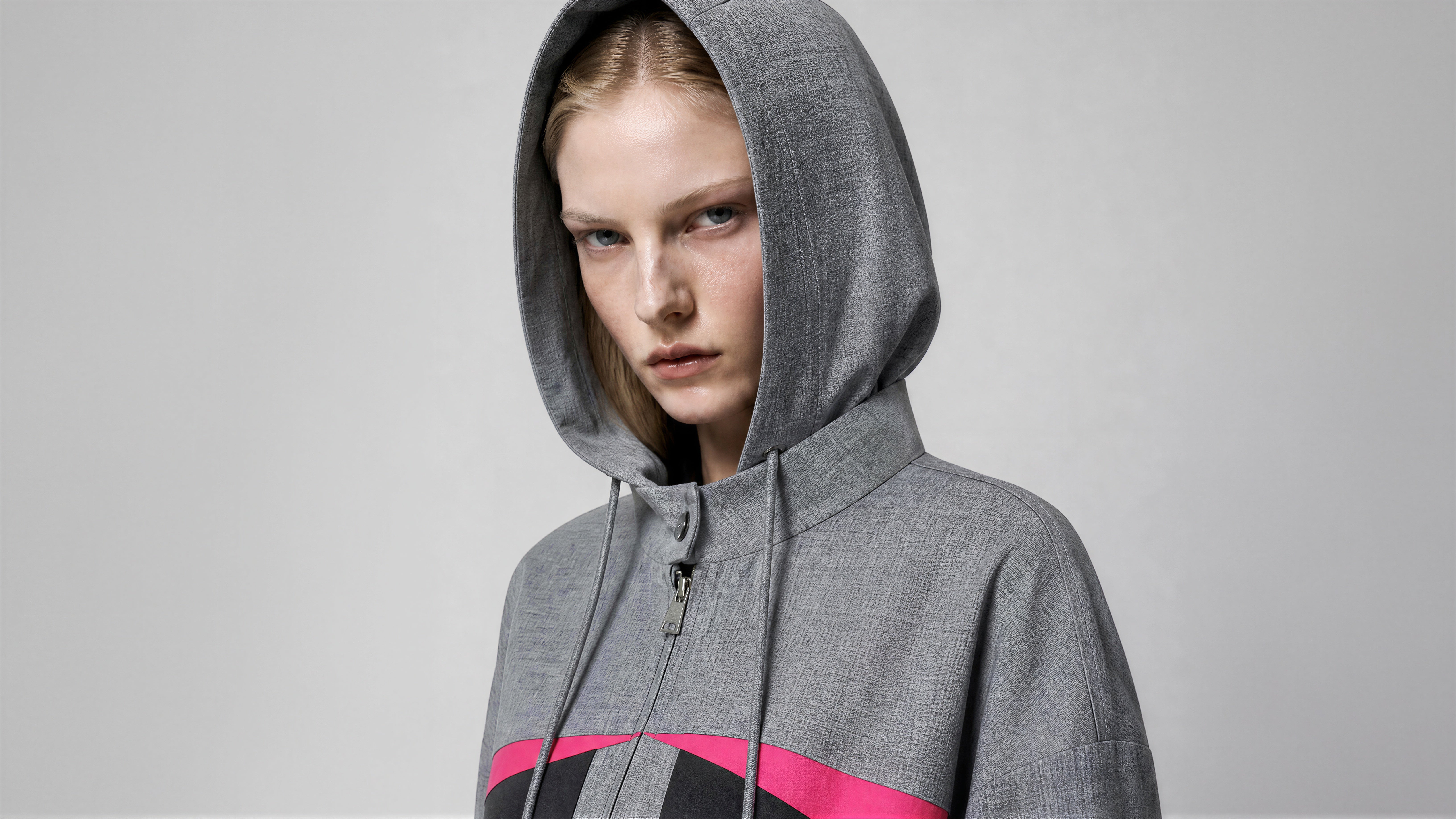 COLD MIST GRAY FUTURISTIC HOODED JACKET