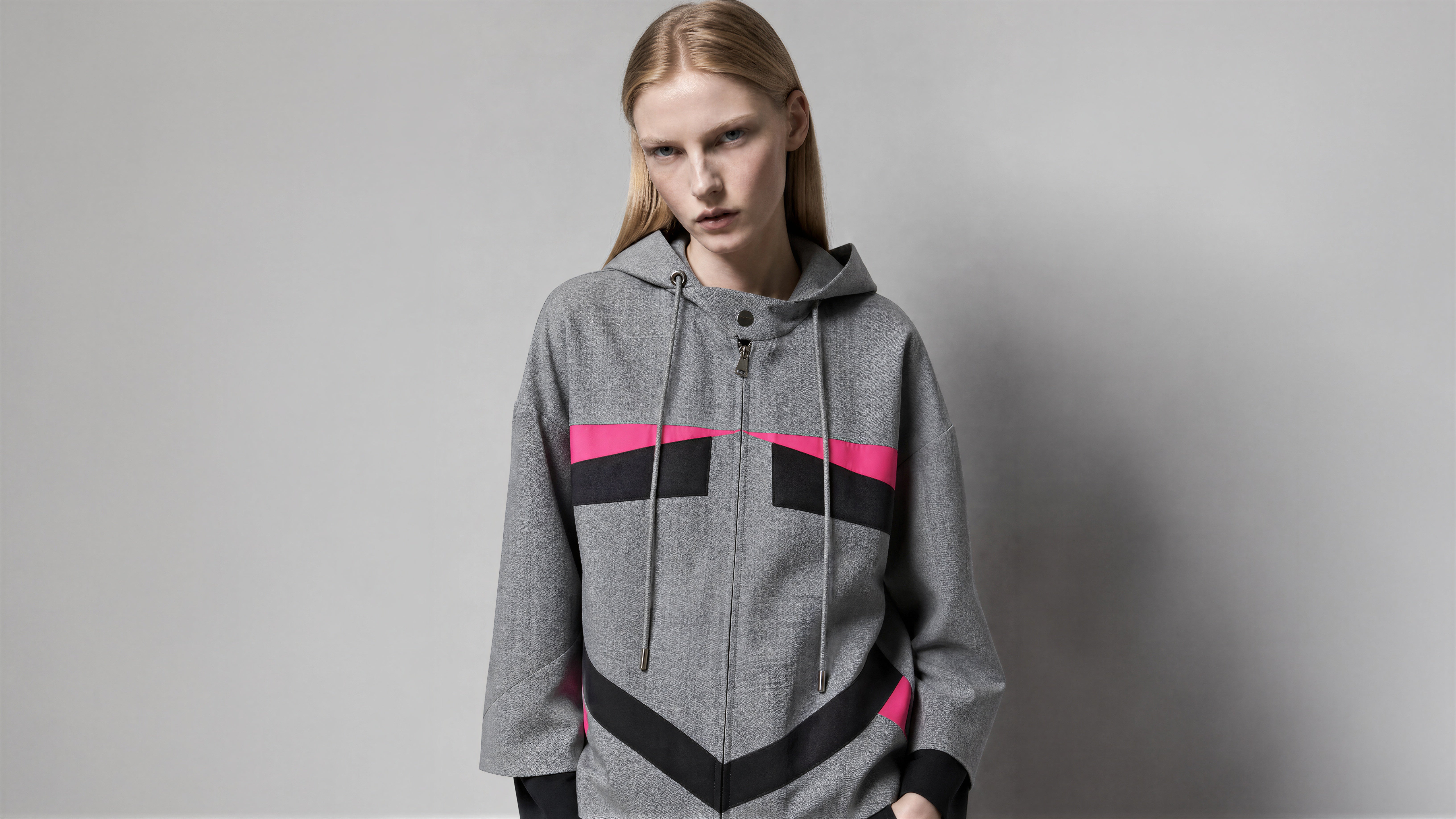 COLD MIST GRAY FUTURISTIC HOODED JACKET