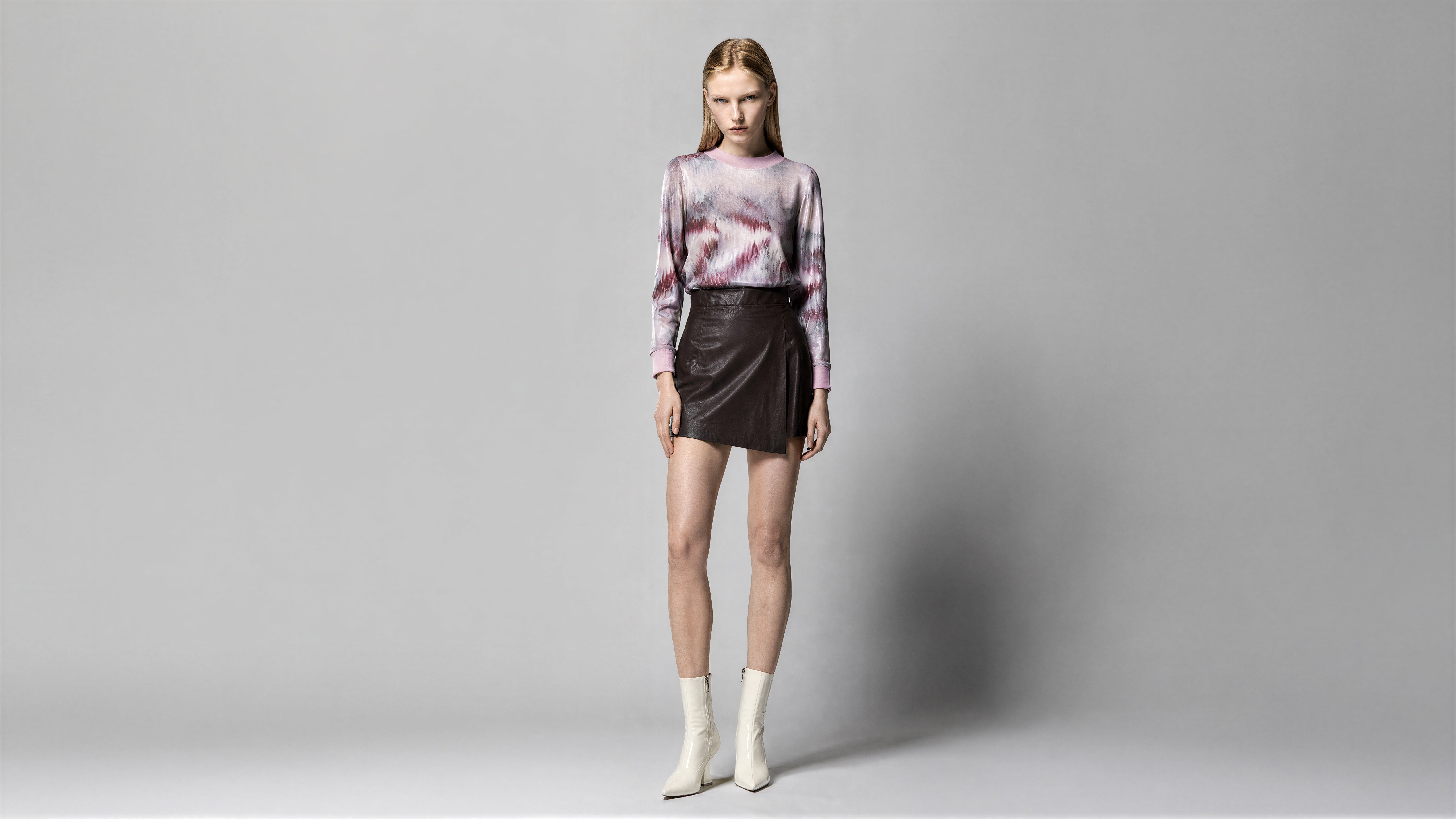 COCOA RED BROWN / MISTY BLACK TRENCH SKORT