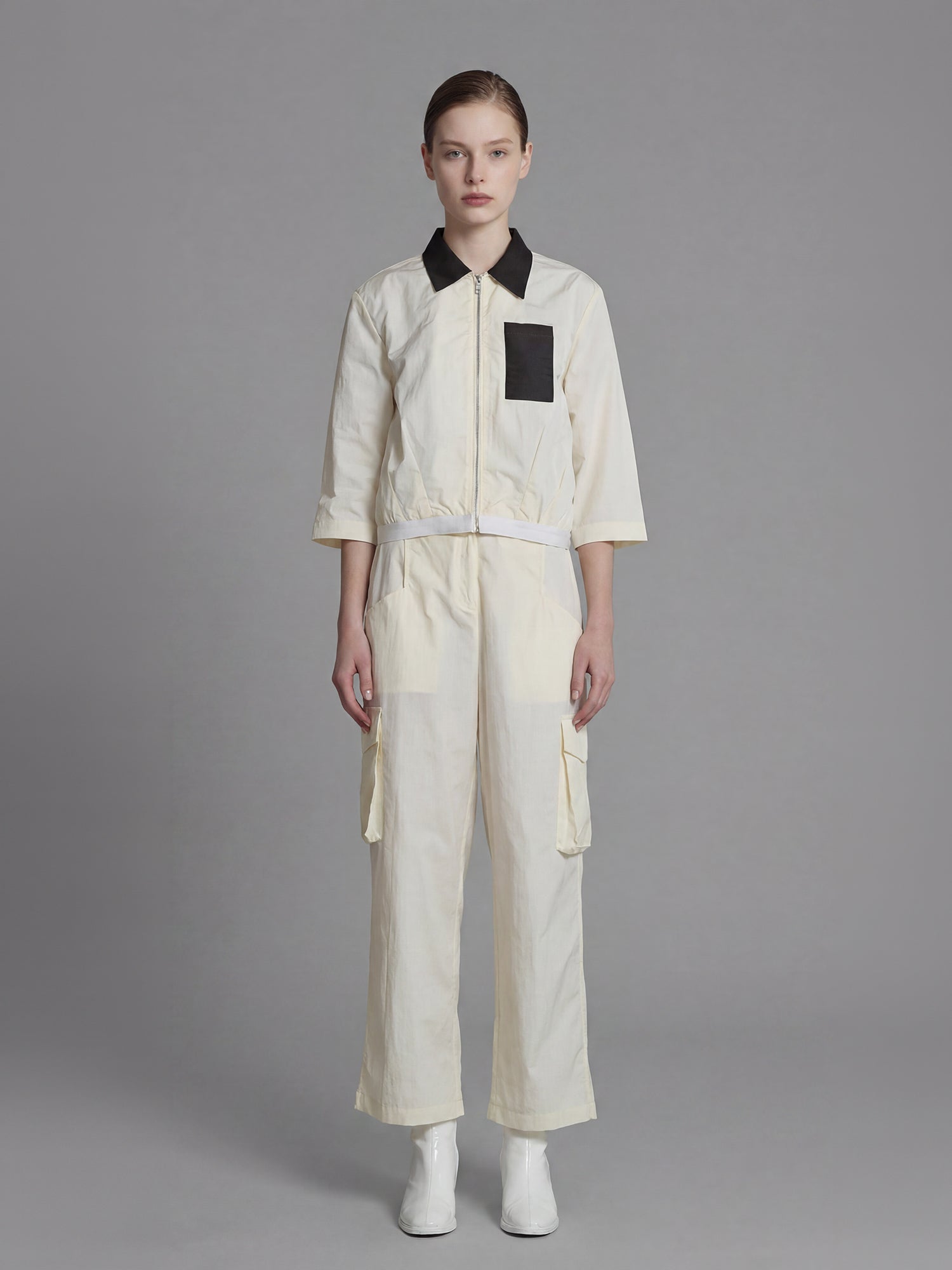 CLASSIC BLACK / STARRY WHITE CROPPED TRENCH JACKET WITH WAIST CINCHING DESIGN