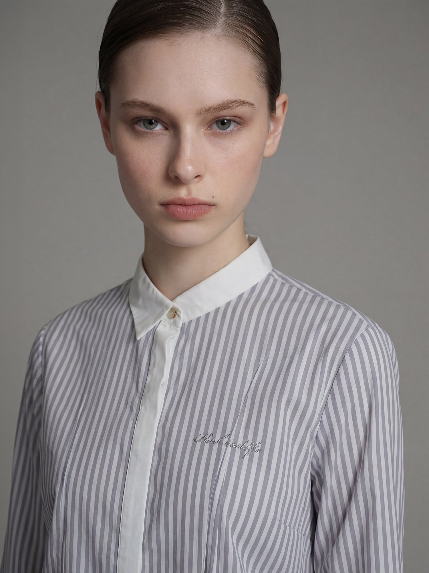 SOFT APRICOT PINK / COOL MIST GREY LONG-SLEEVE SHIRT