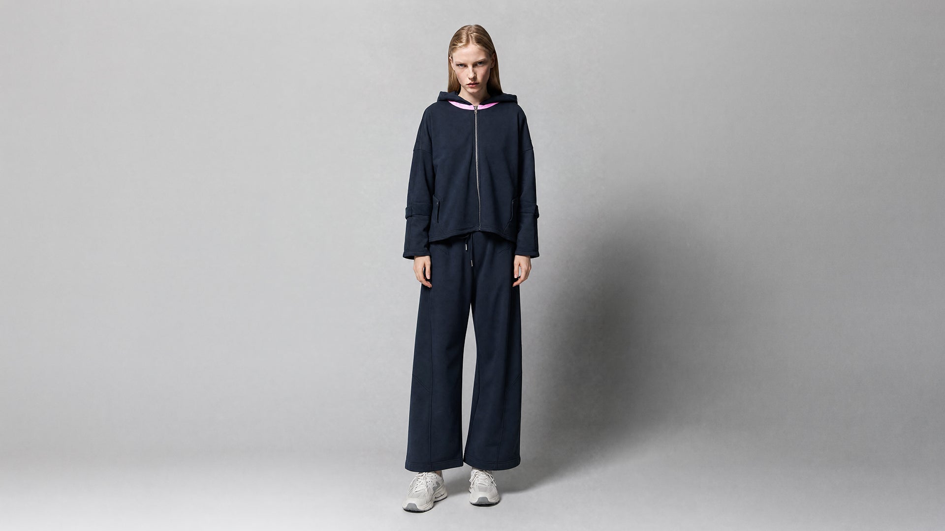 COOL STONE GRAY / NAVY BLUE OVERSIZED HOODED SWEATSHIRT JACKET