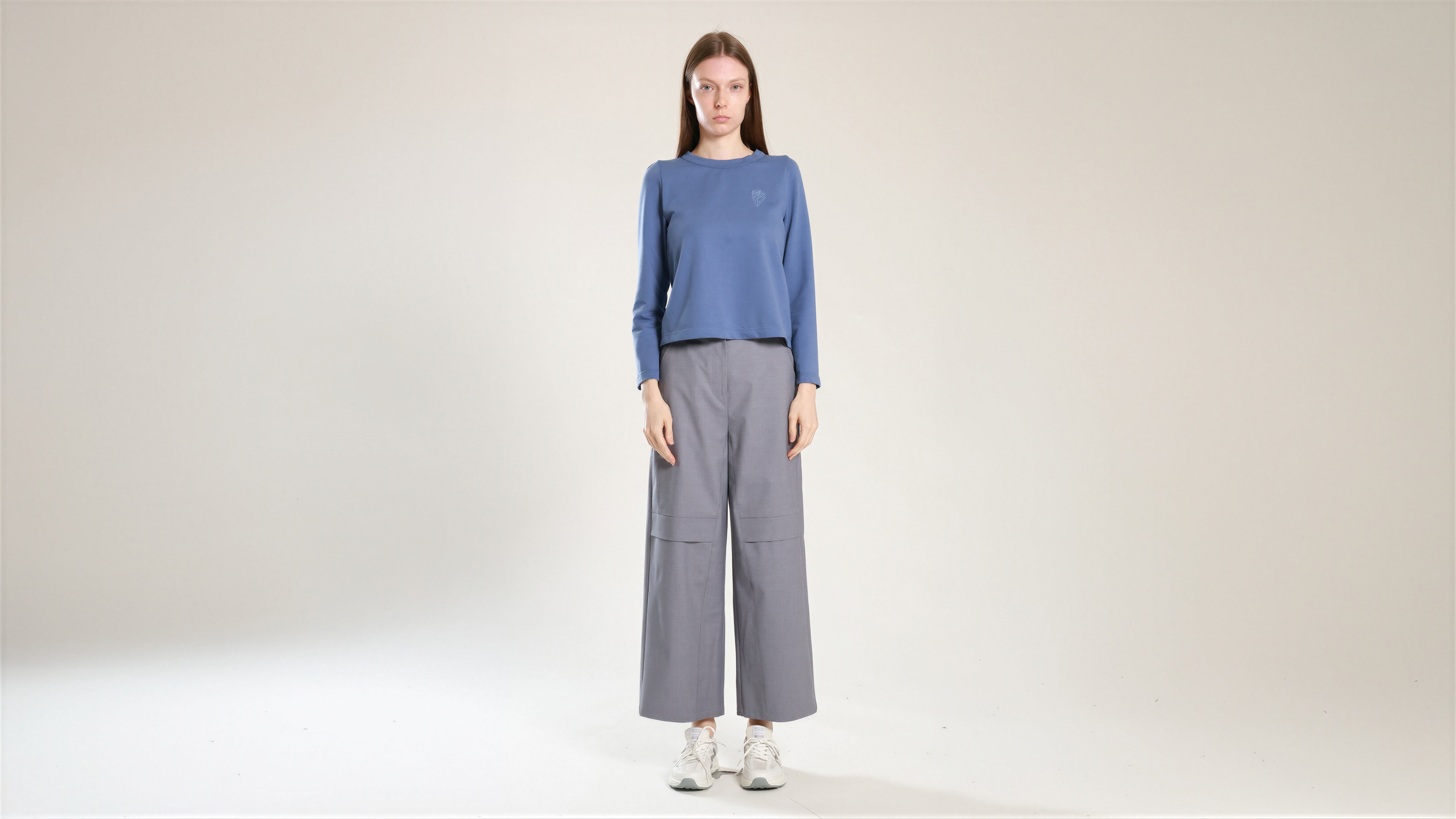 SAPPHIRE BLUE LONG-SLEEVE T-SHIRT