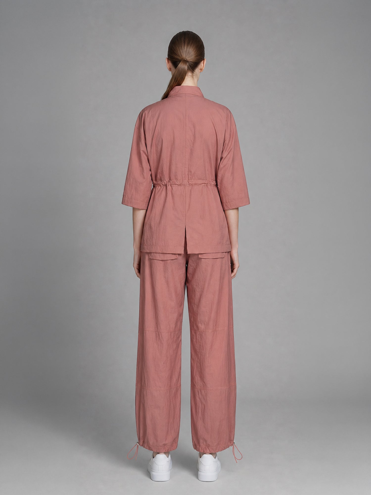 DEEP BROWN/DESERT PINK 3/4 SLEEVE DROPPED-SHOULDER MID-LENGTH TRENCH COAT