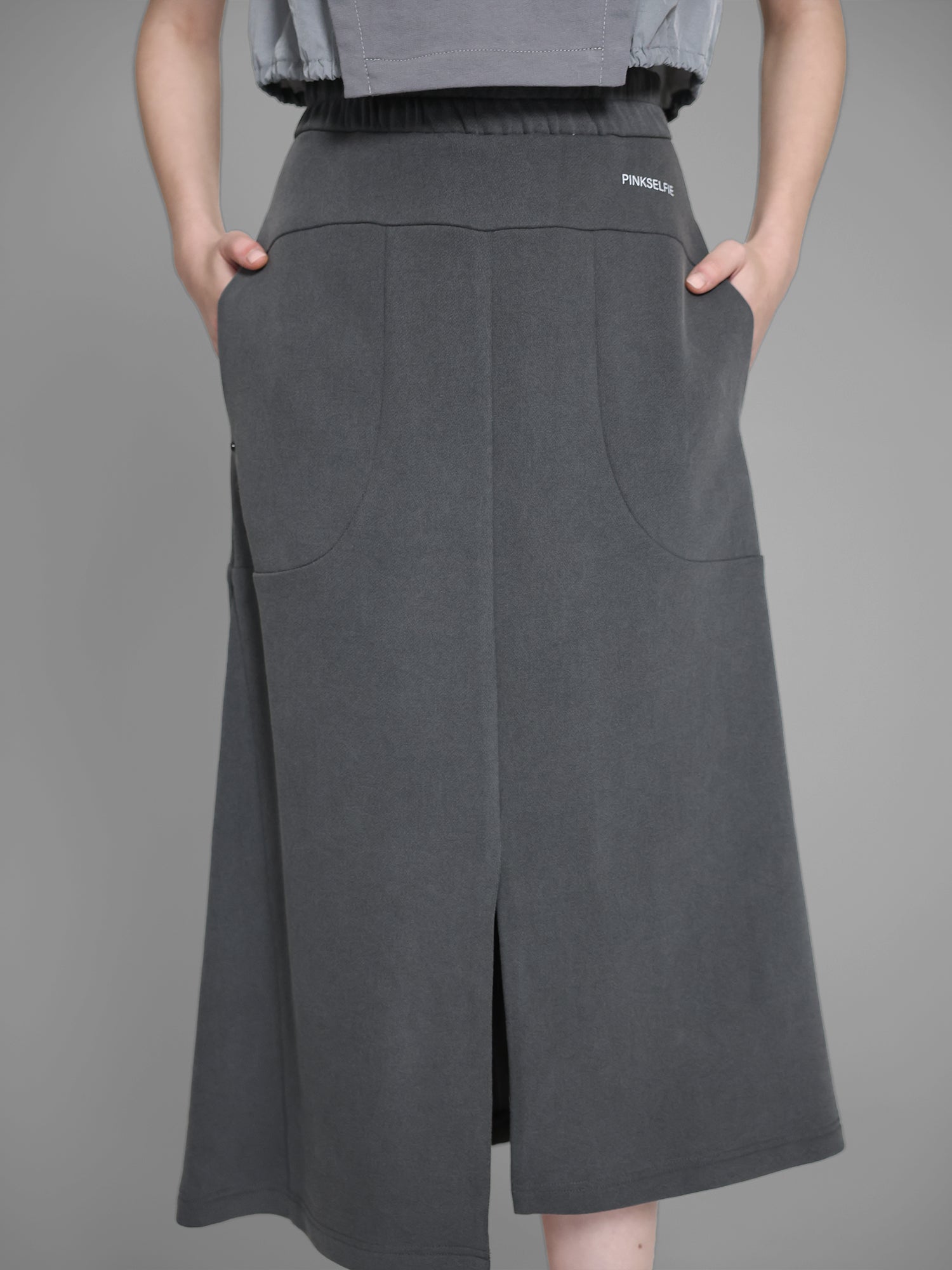COOL MIST GREY / WARM TAUPE SWEATSHIRT CASUAL MIDI SKIRT