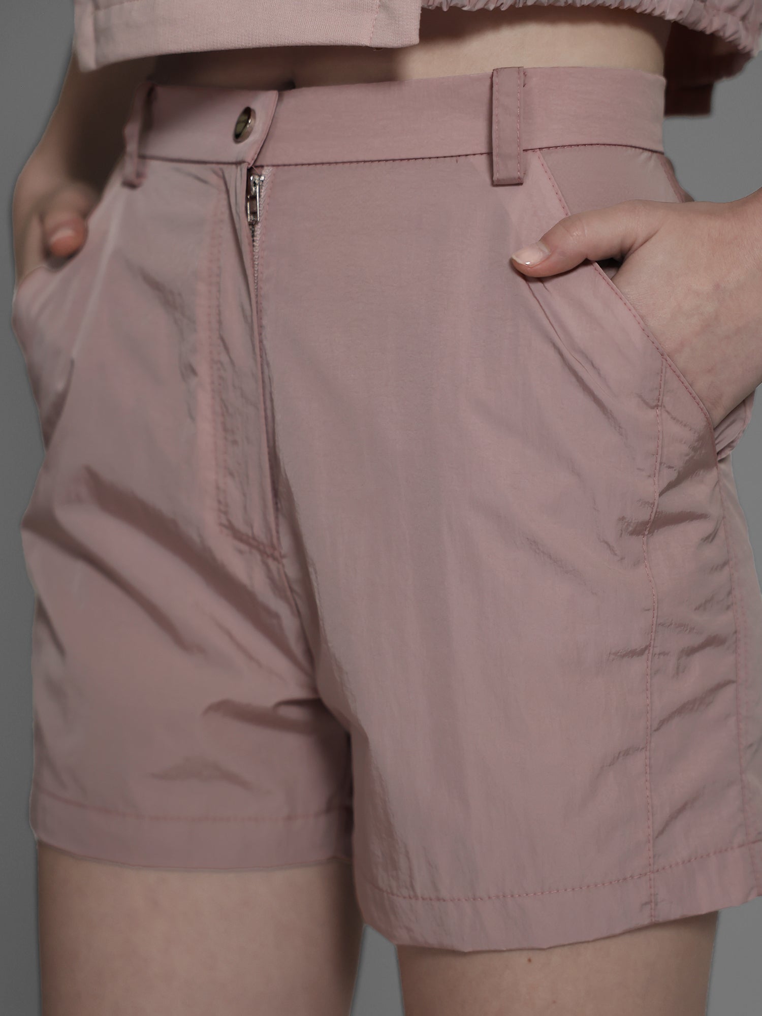 SOFT APRICOT PINK / COOL MIST GREY TRENCH SHORTS