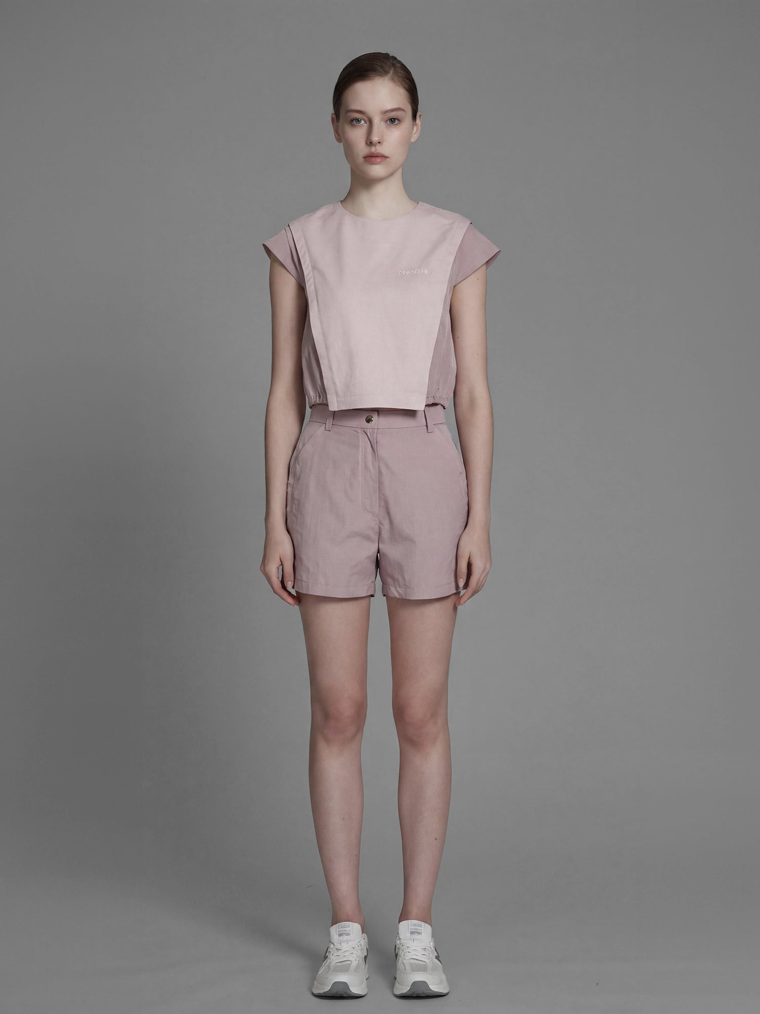 SOFT APRICOT PINK / COOL MIST GREY TRENCH SHORTS