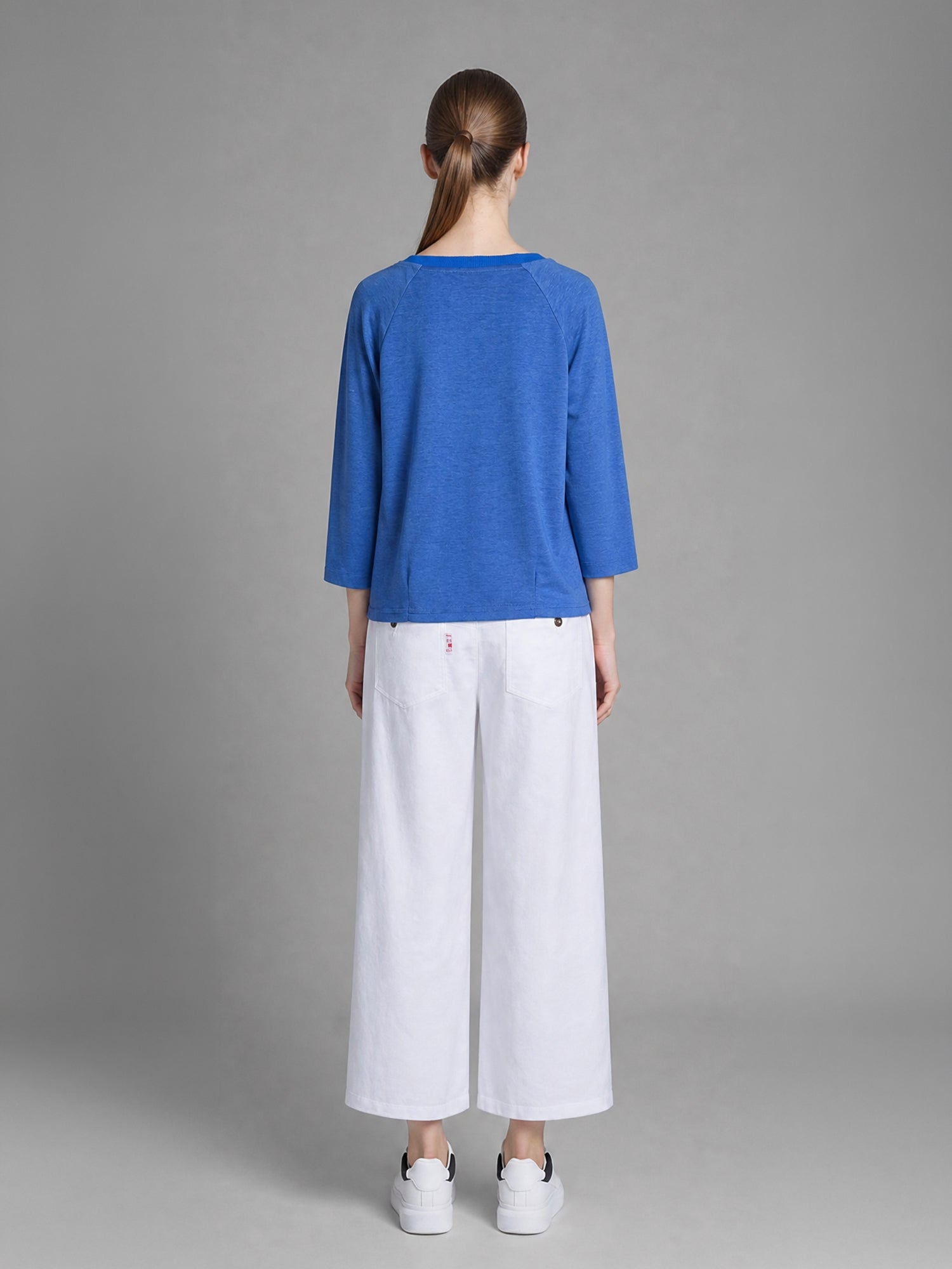 STARRY WHITE/ICE BLUE COTTON CROPPED 3/4 SLEEVE TOP