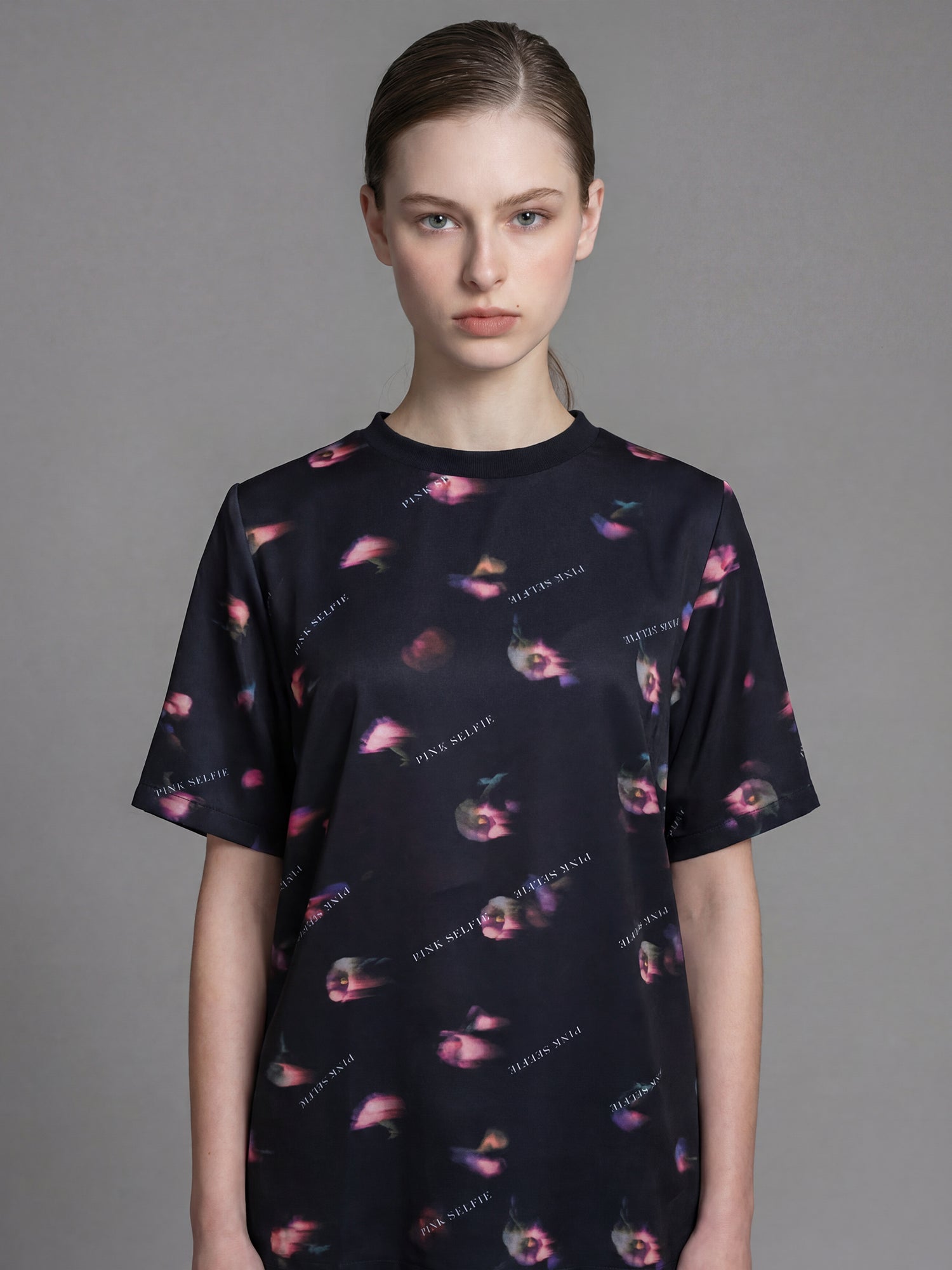 CLASSIC BLACK FLORAL PRINT LONGLINE T-SHIRT