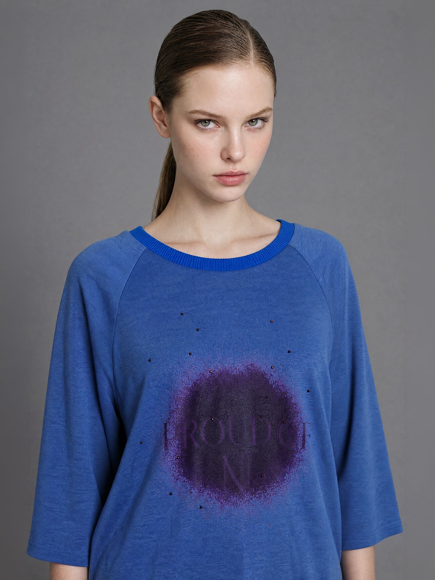 STARRY WHITE/ICE BLUE COTTON CROPPED 3/4 SLEEVE TOP