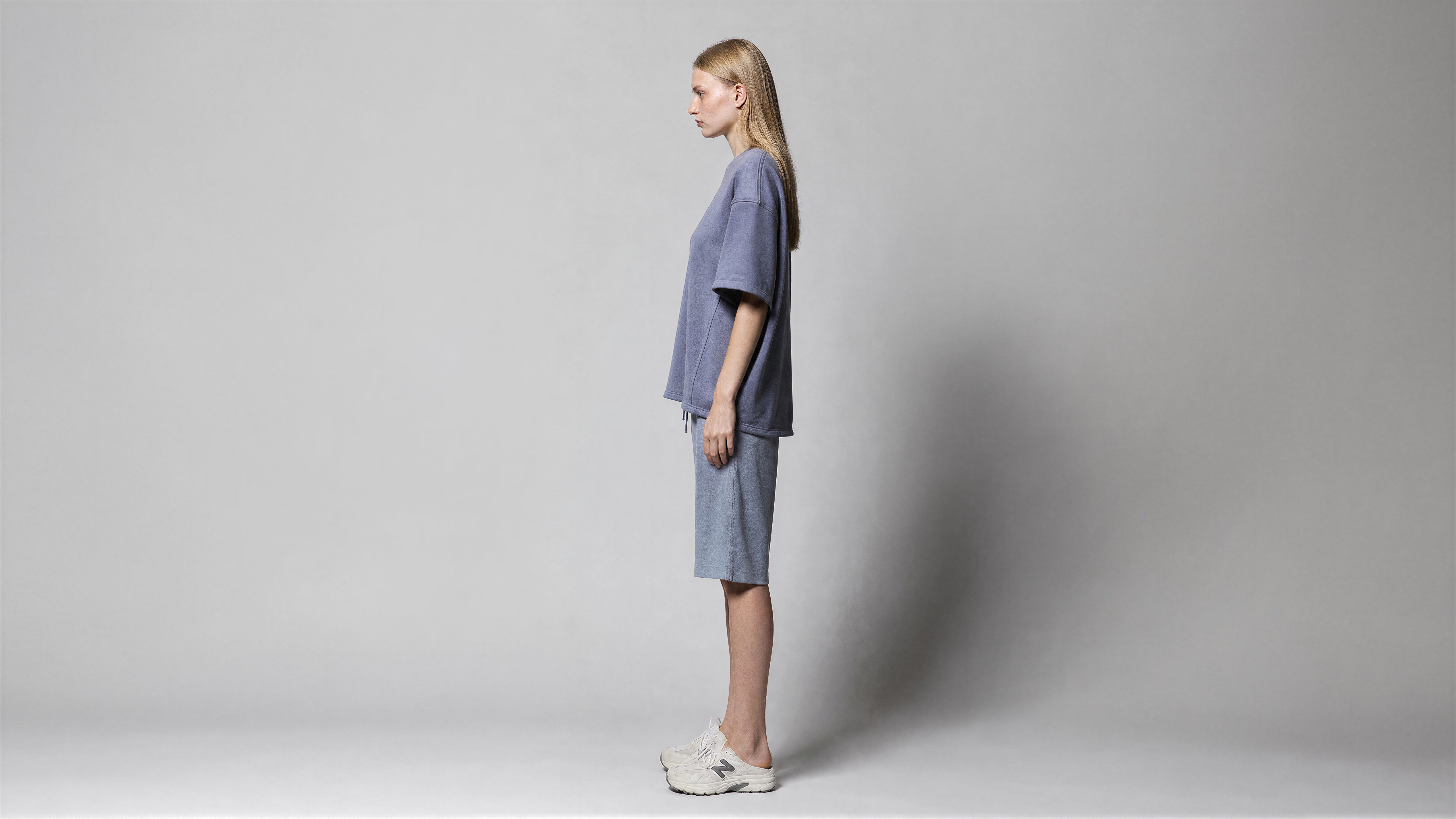 HERBAL GREEN / JET BLACK / COOL MIST GREY / COOL MIST BLUE OVERSIZED SHORT-SLEEVE T-SHIRT