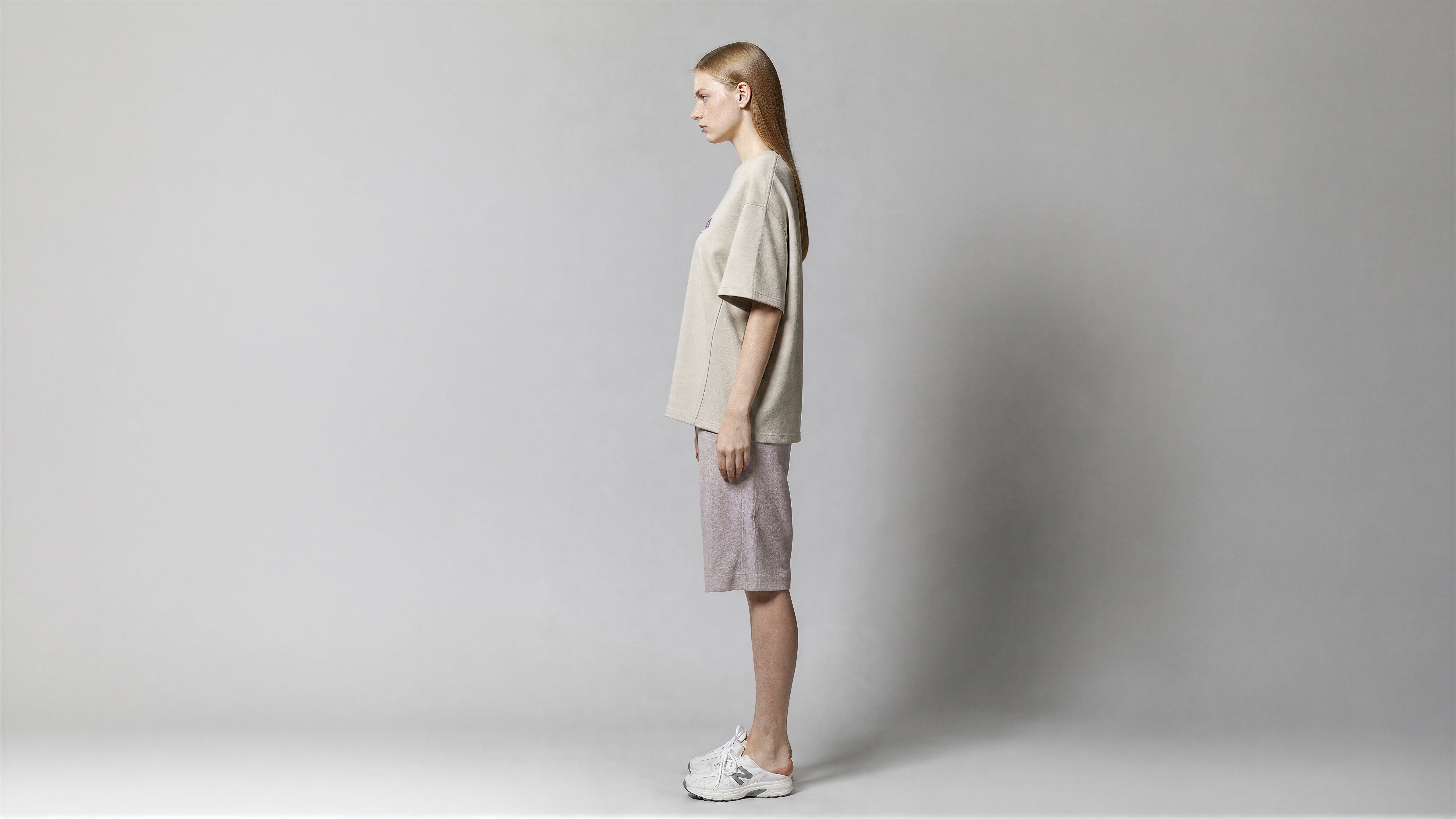 HERBAL GREEN / JET BLACK / COOL MIST GREY / COOL MIST BLUE OVERSIZED SHORT-SLEEVE T-SHIRT