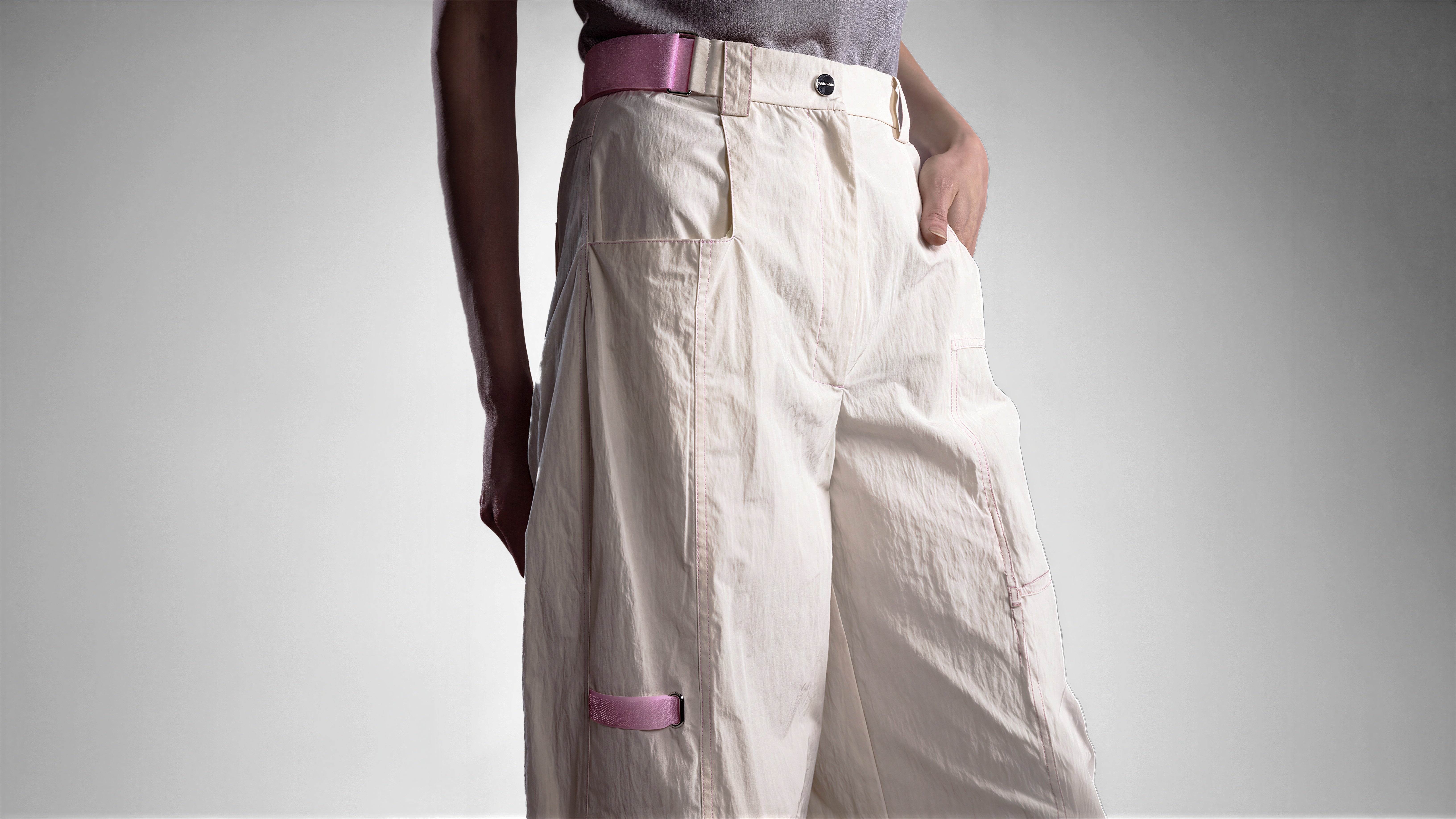CLOUD WHITE / PURE BLACK CASUAL TRENCH PANTS