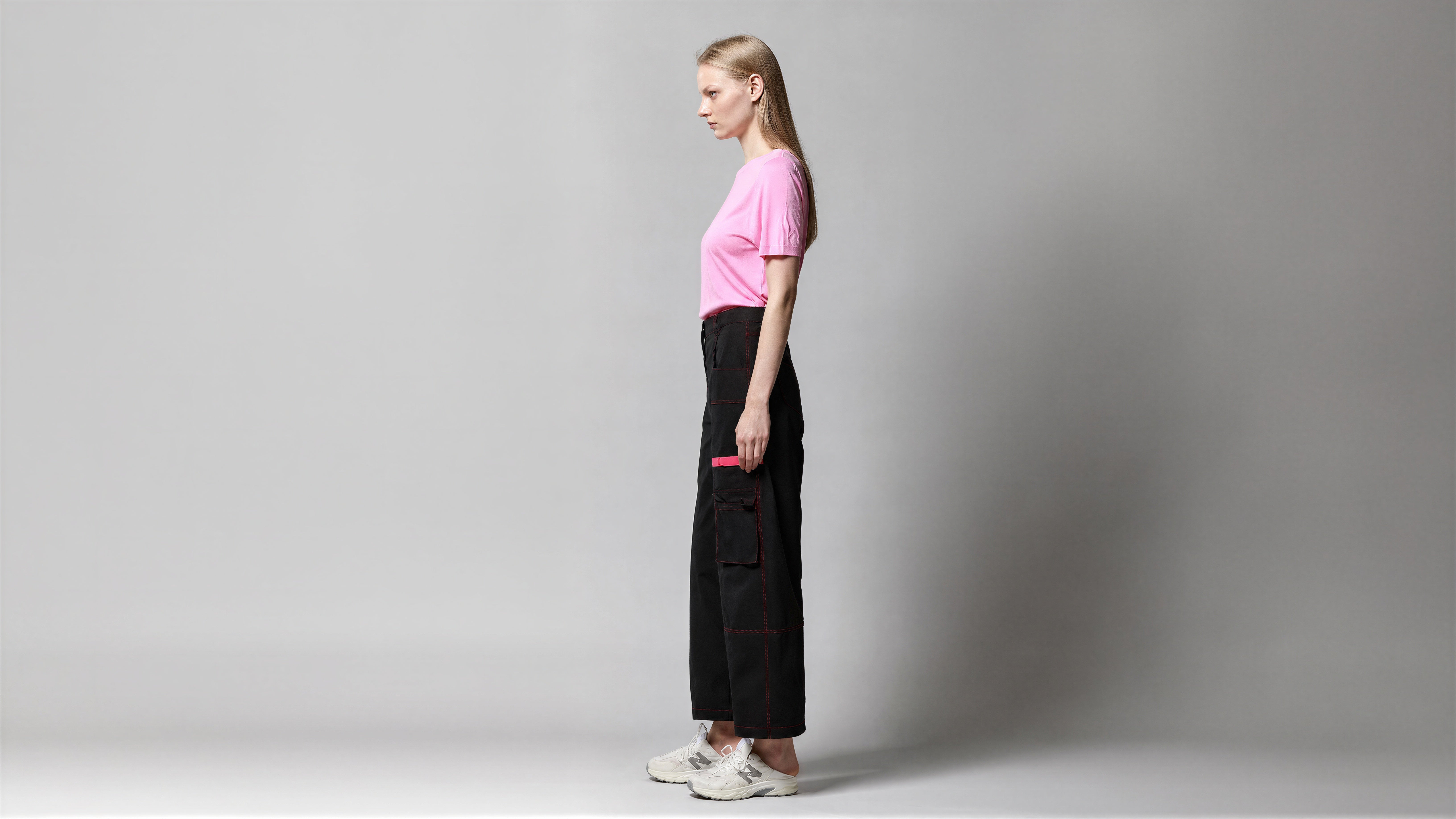 CLOUD WHITE / PURE BLACK CASUAL TRENCH PANTS