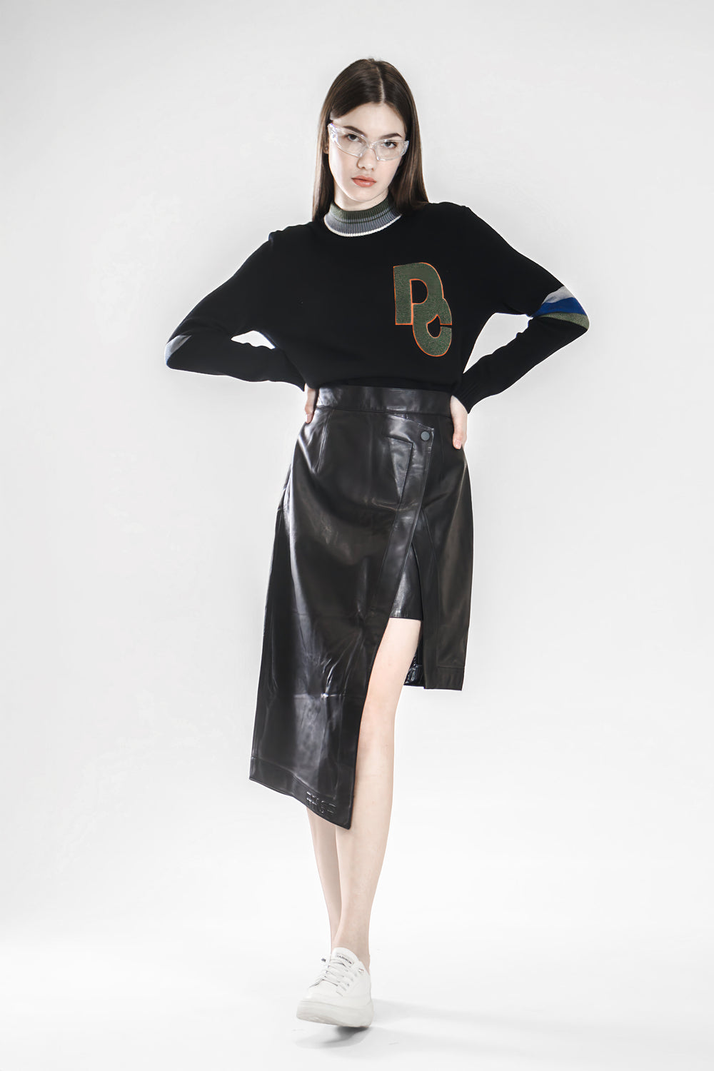 CHIC BLACK ASYMMETRICAL MIDI LEATHER SKIRT