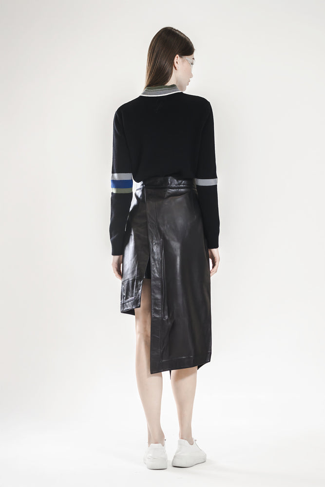 
                  
                    CHIC BLACK ASYMMETRICAL MIDI LEATHER SKIRT
                  
                