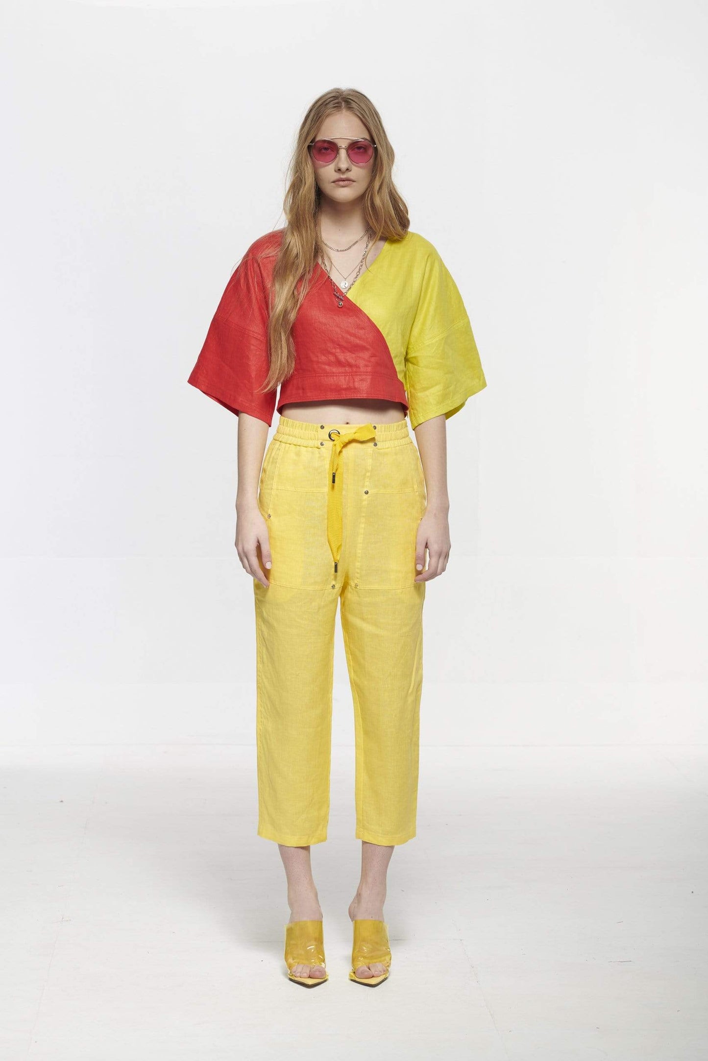 
                  
                    Pinkselfie  TOP S 紅黃拼接上衣
                  
                